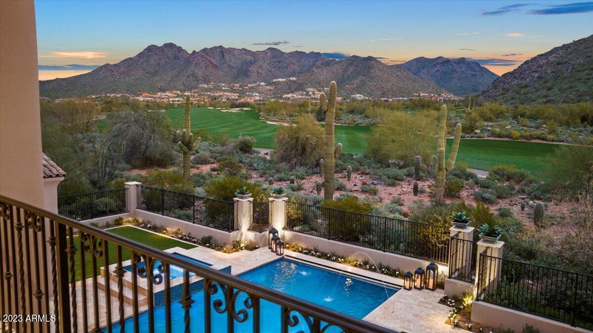 SILVERLEAF - Residential