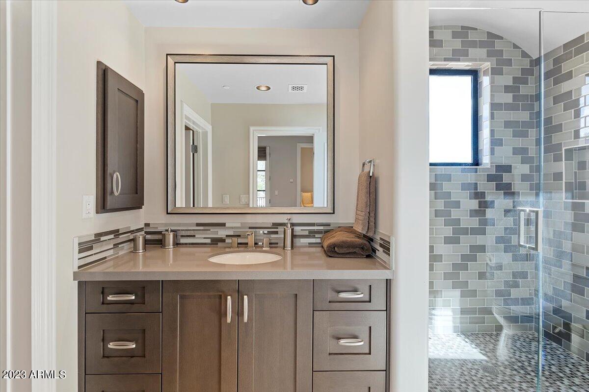 SILVERLEAF - Residential
