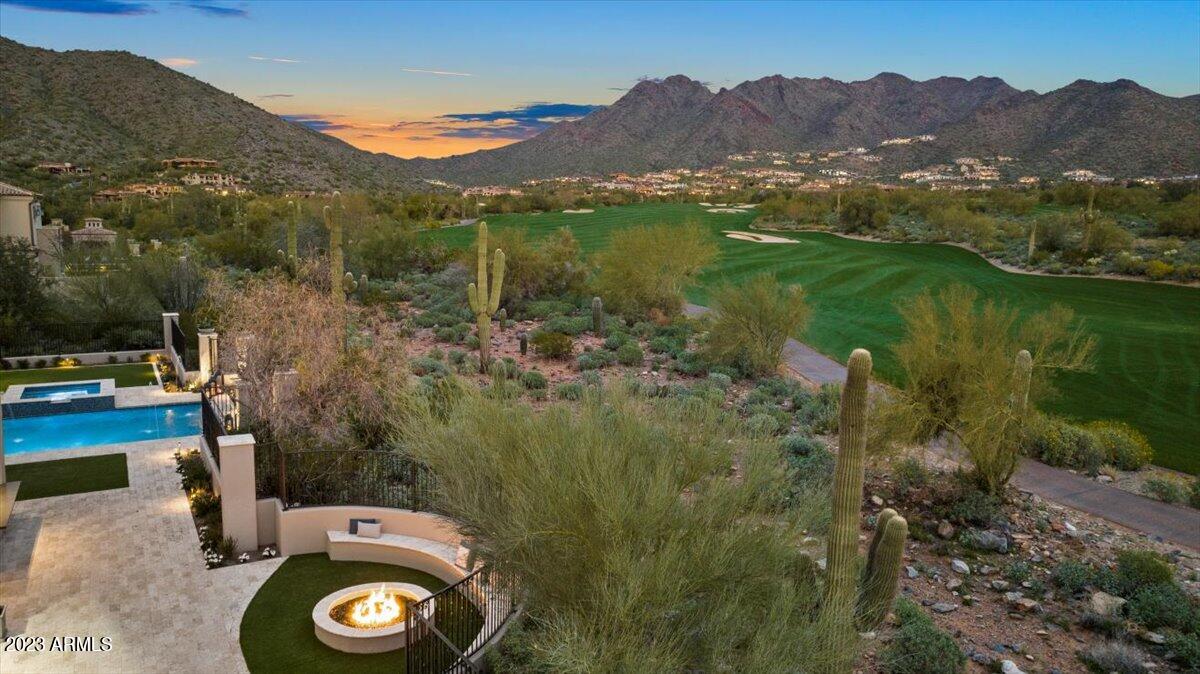 SILVERLEAF - Residential
