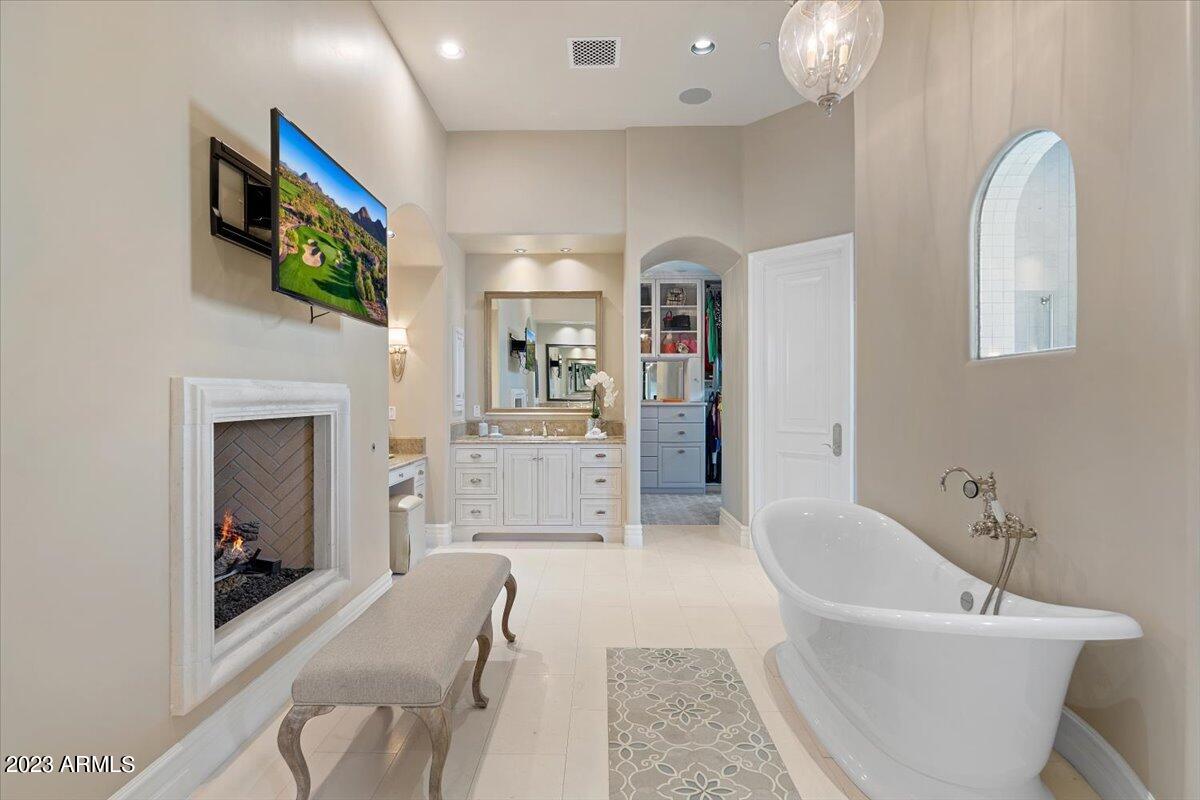 SILVERLEAF - Residential