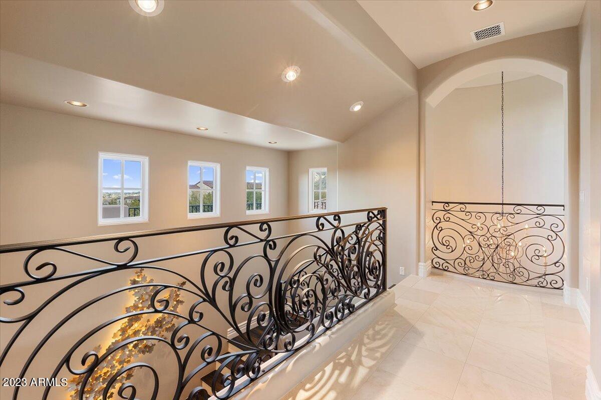 SILVERLEAF - Residential