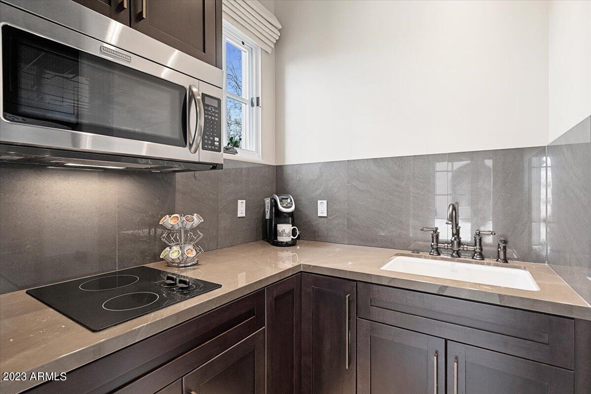 SILVERLEAF - Residential