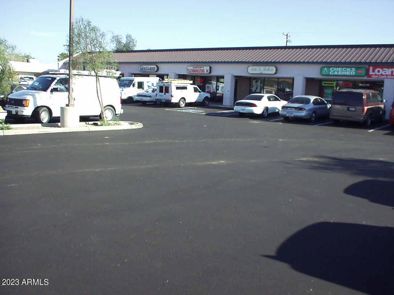 MARYVALE TERRACE 29 LOTS 212-352 & TR A - Commercial Lease