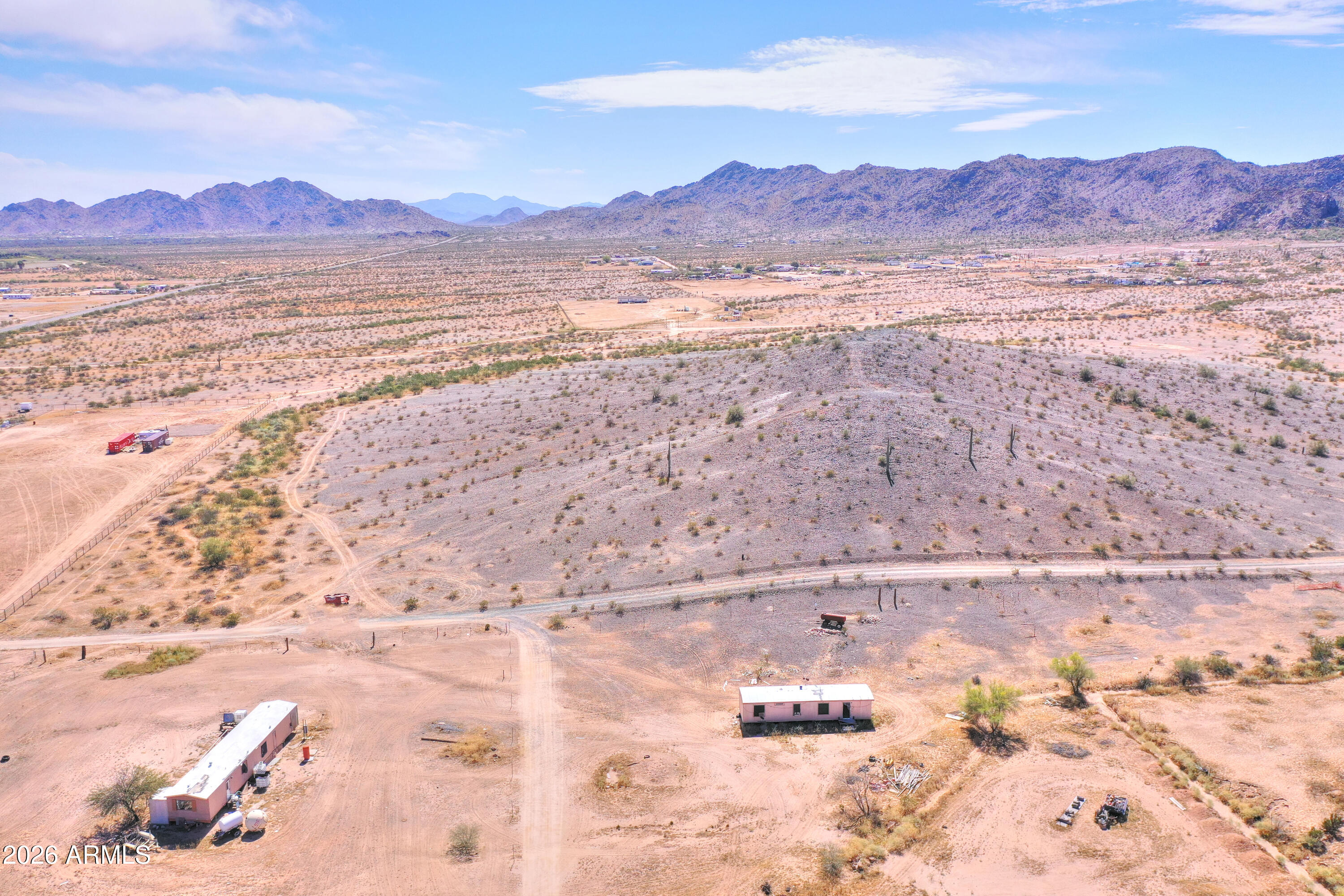 A PORTION OF THE SOUTH HALF OF THE SOUTHEAST QUART - Land
