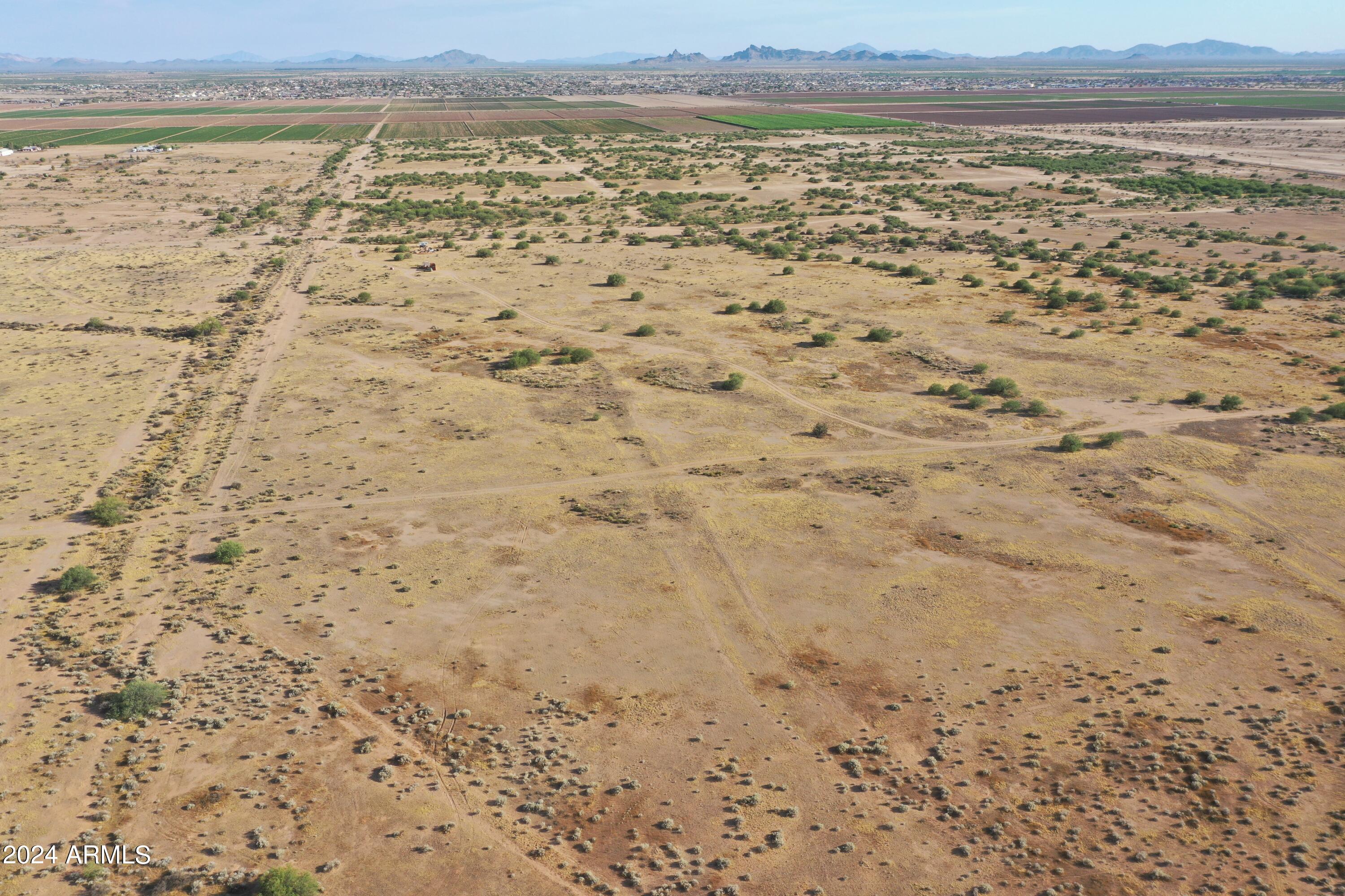 TOLTEC/ARIZONA VALLEY UNIT THIRTY THREE - Land