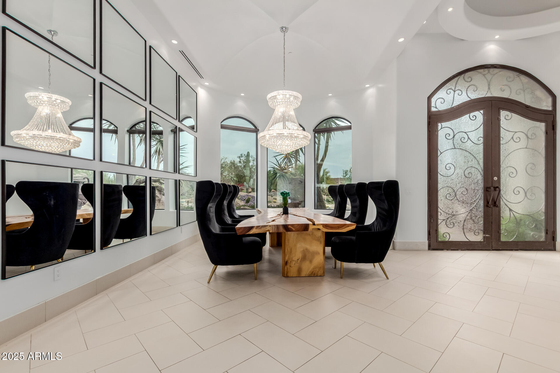Metes and bounds. - Residential