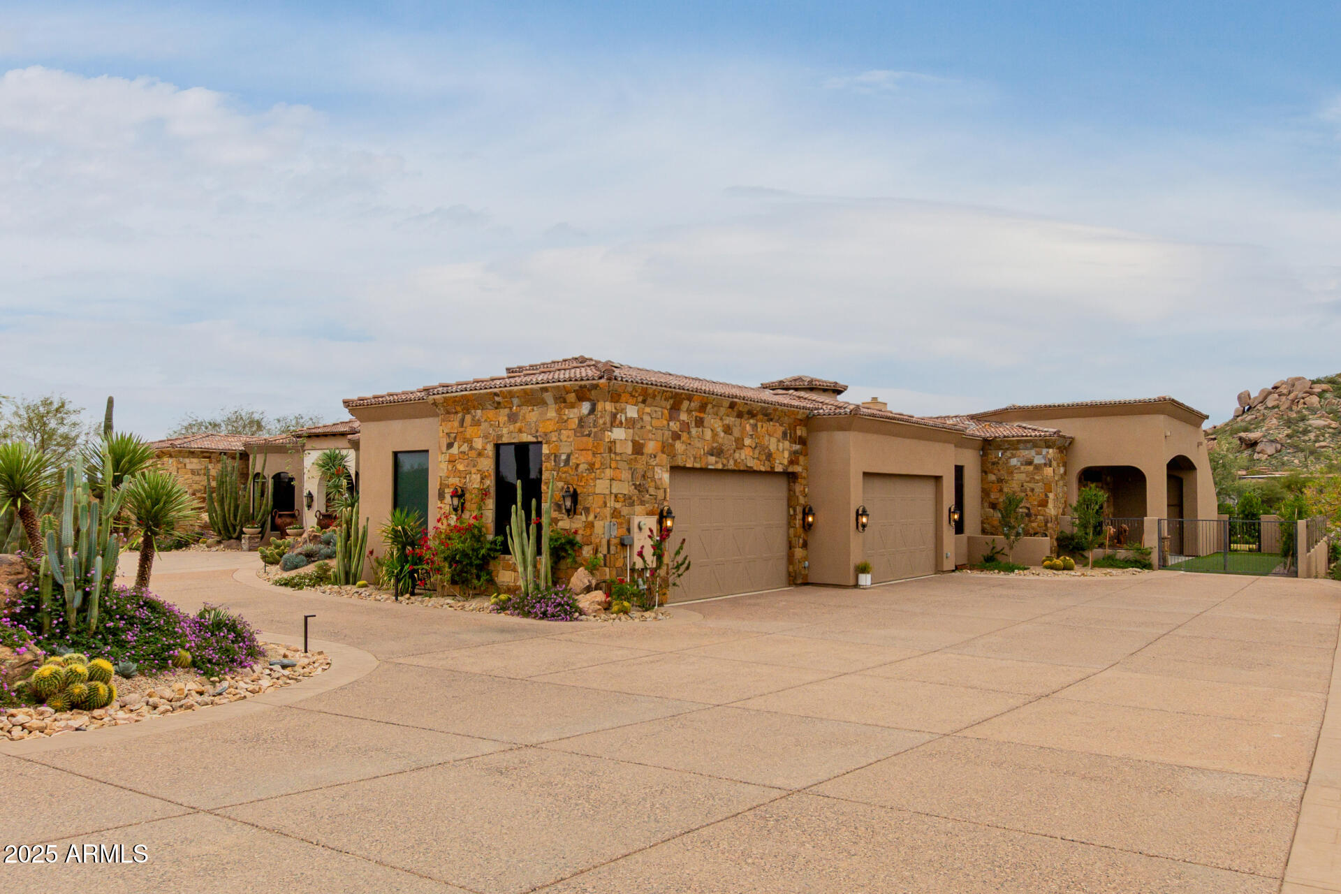 Metes and bounds. - Residential