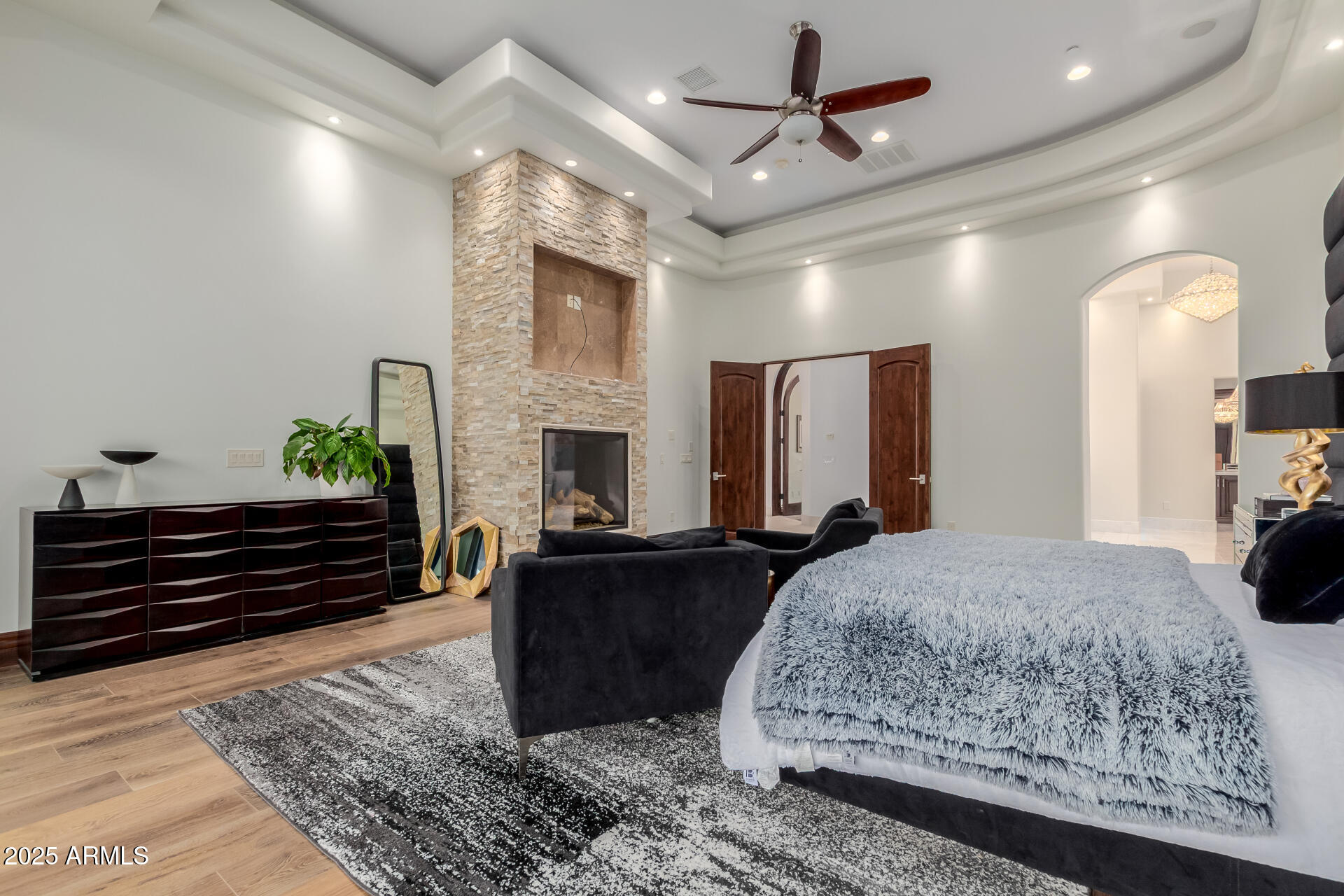 Metes and bounds. - Residential