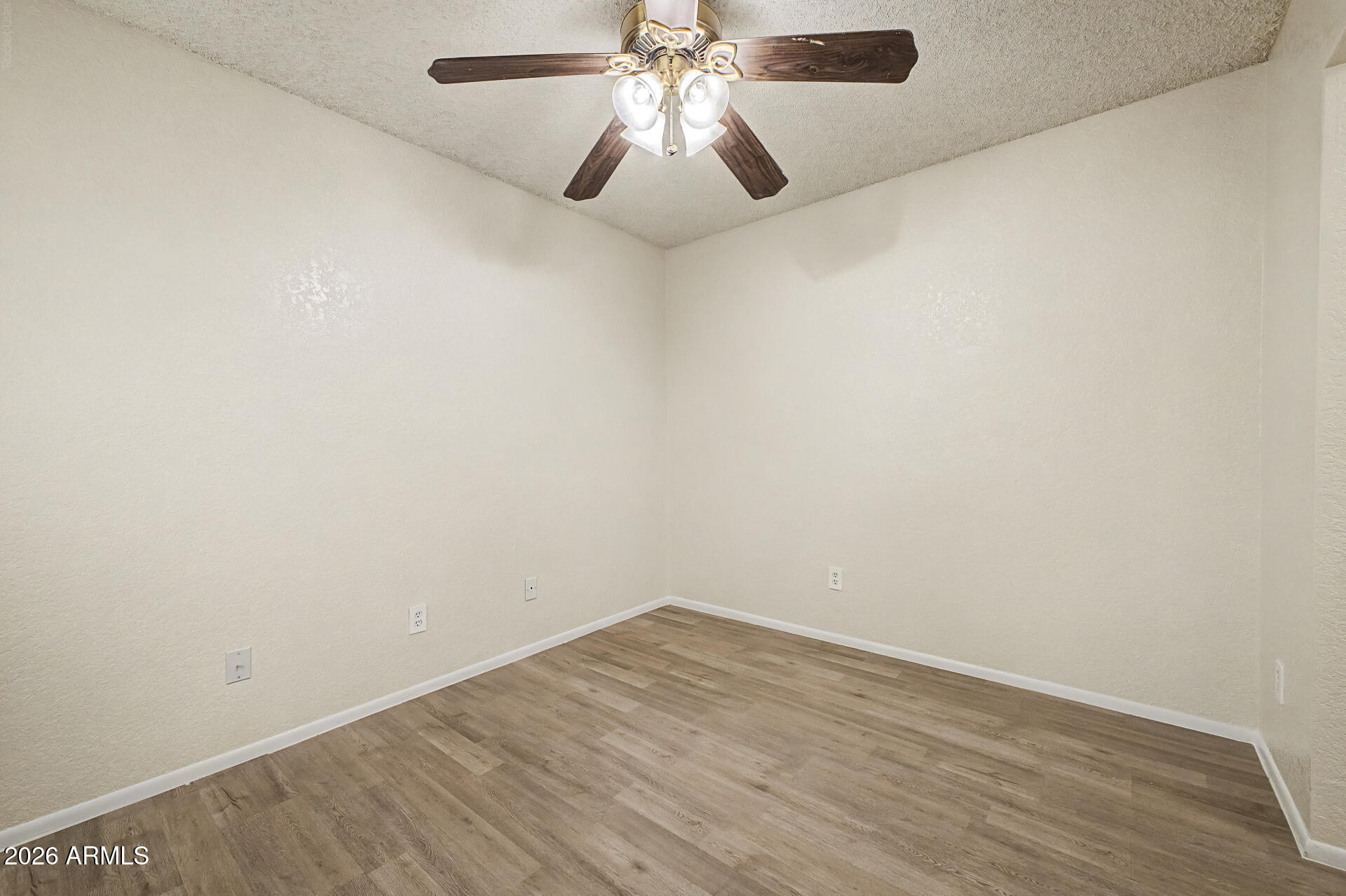 COUNTRY MEADOWS CONDOMINIUMS UNIT 2 - Residential