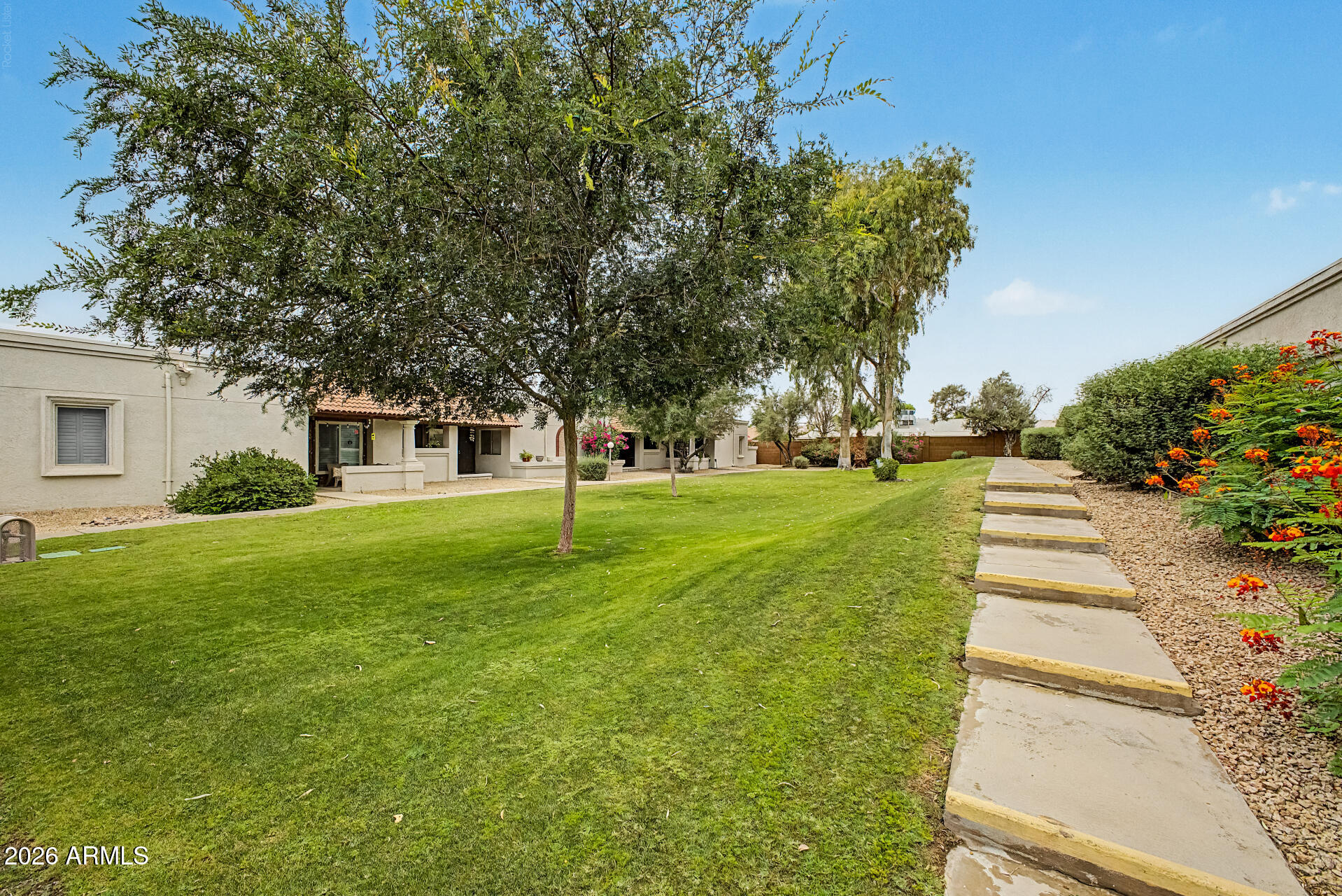 COUNTRY MEADOWS CONDOMINIUMS UNIT 2 - Residential