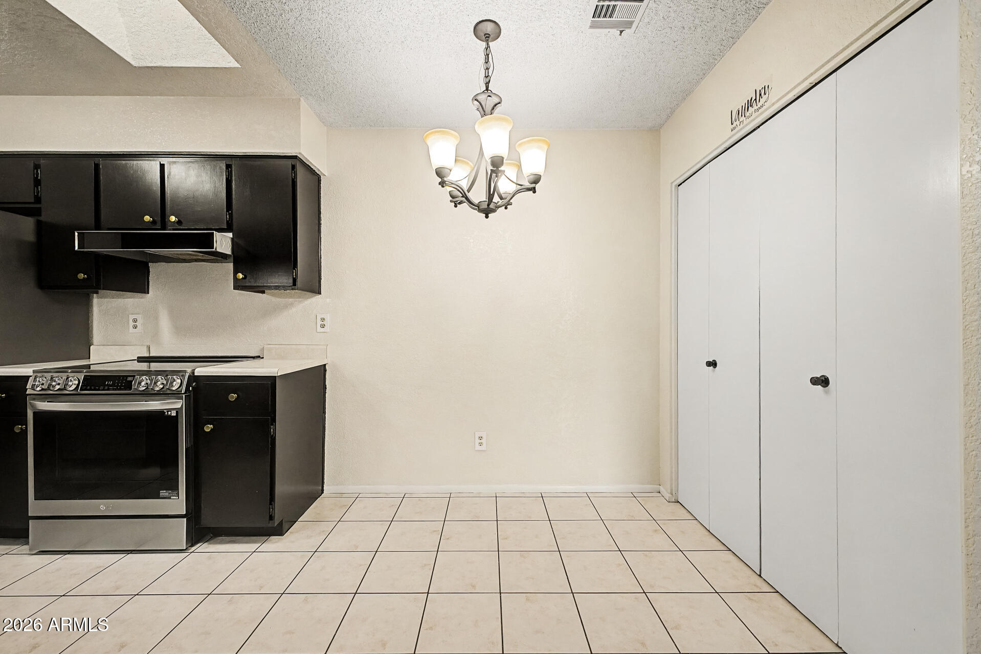 COUNTRY MEADOWS CONDOMINIUMS UNIT 2 - Residential