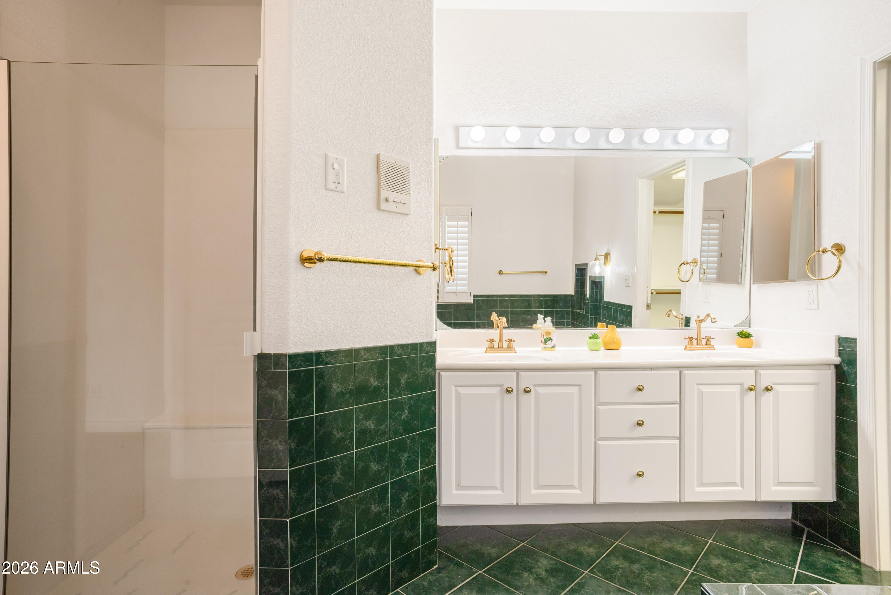 DEER RIDGE ESTATES - Residential