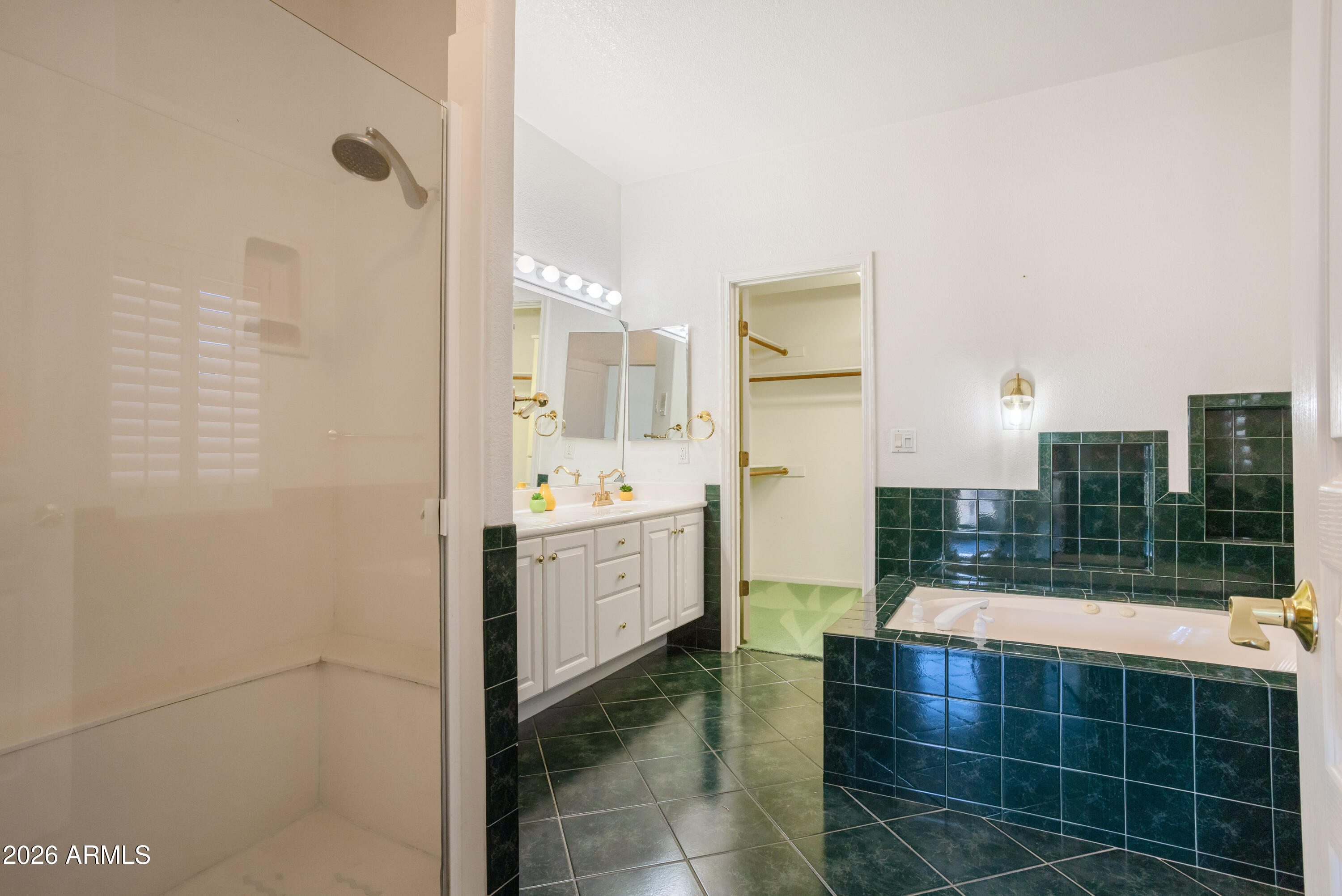 DEER RIDGE ESTATES - Residential