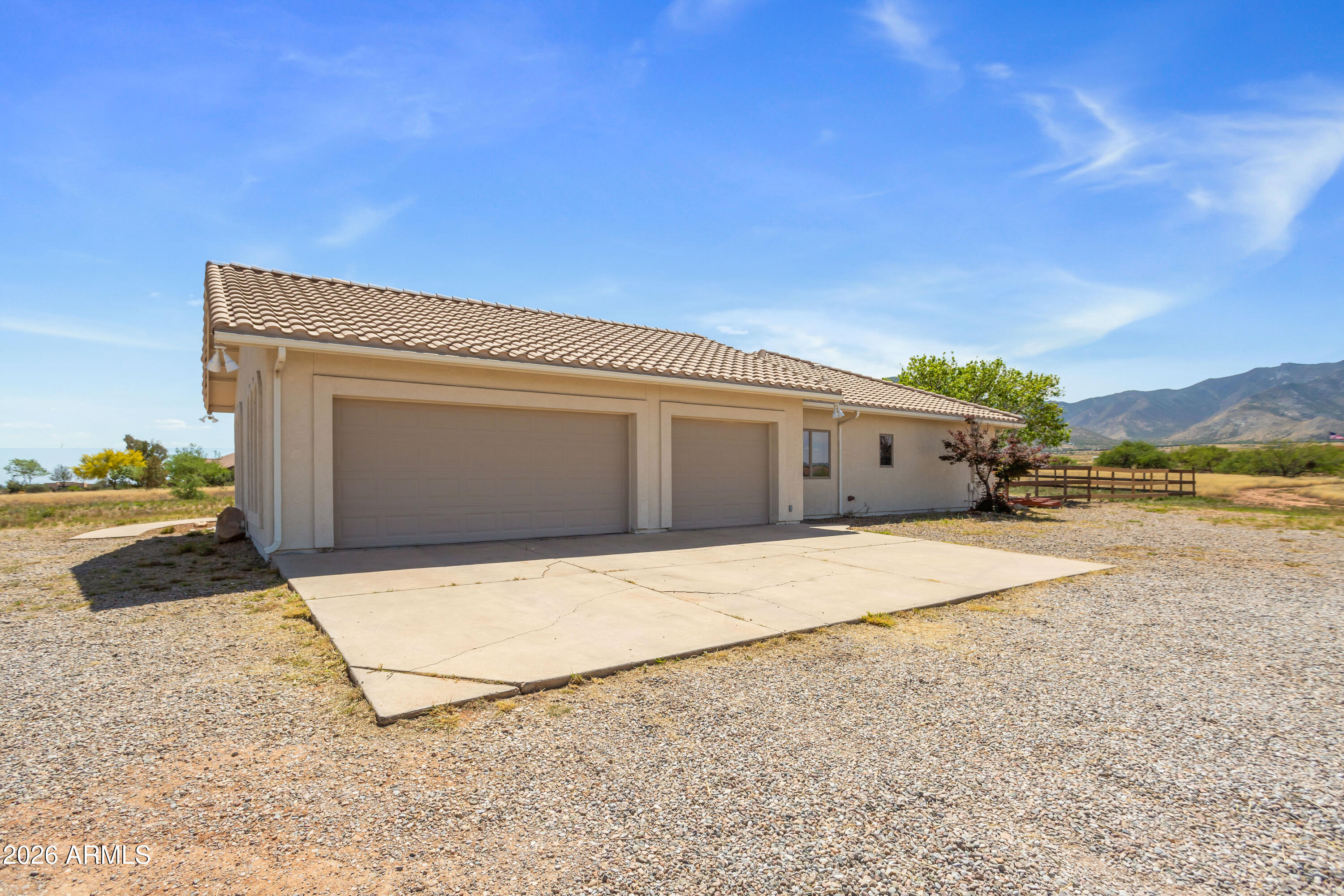 DEER RIDGE ESTATES - Residential