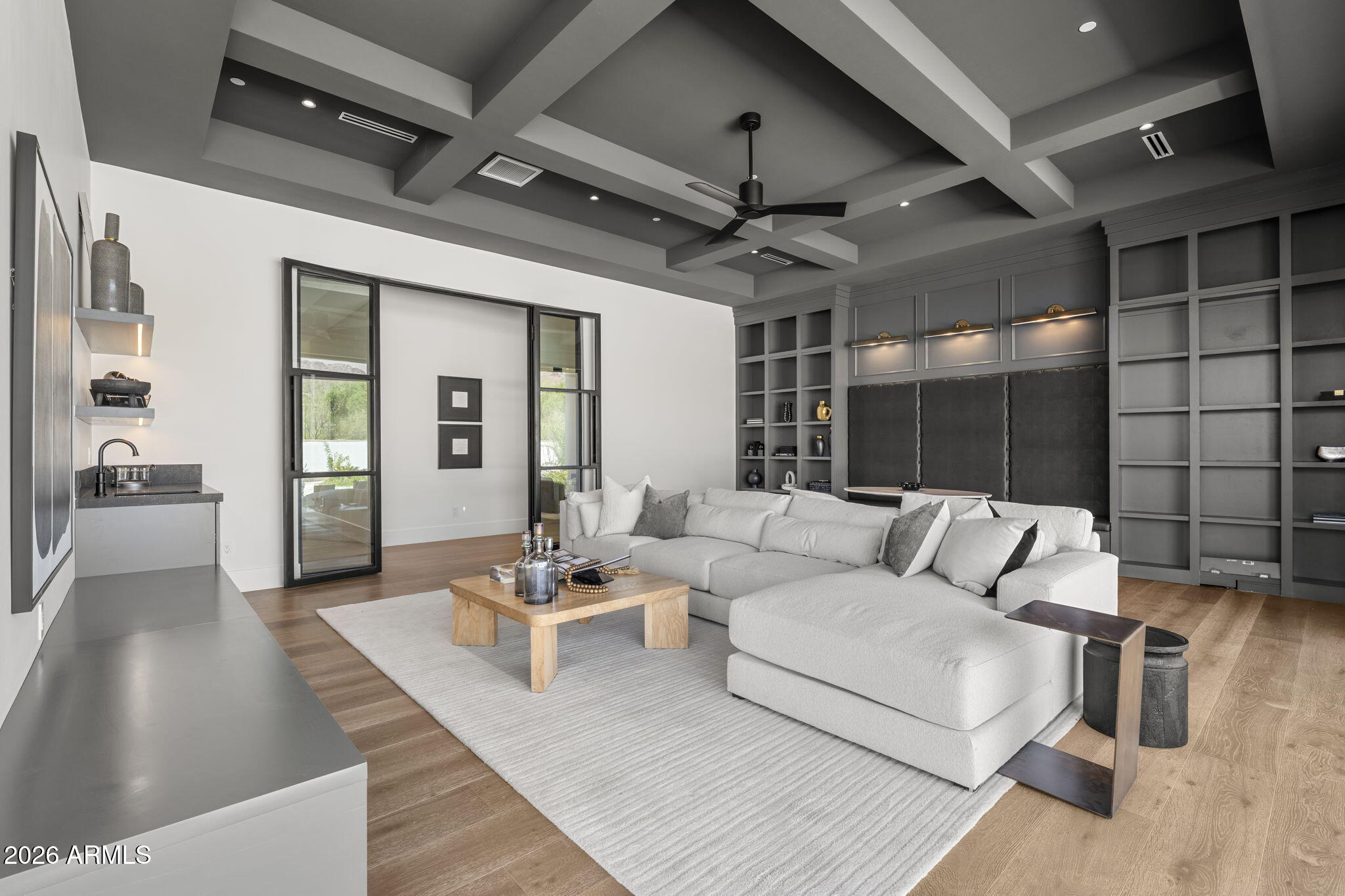 PARADISE HIGHLANDS ESTATES - Residential