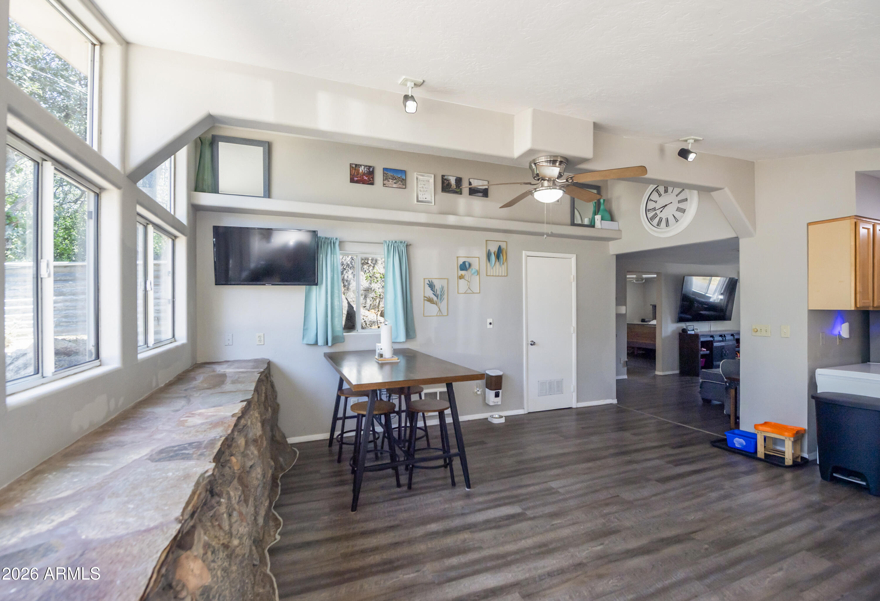 YARNELL HEIGHTS - Residential