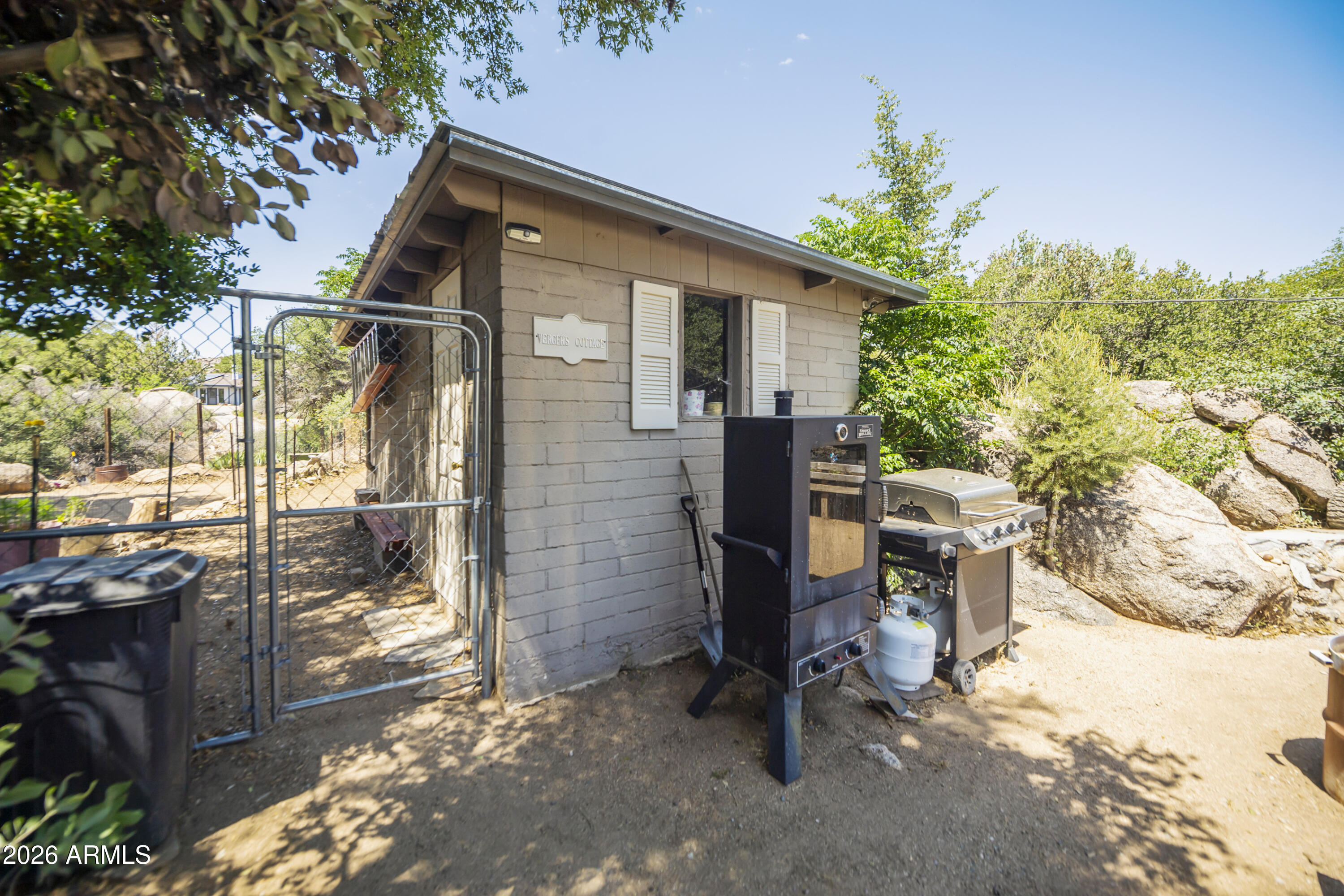 YARNELL HEIGHTS - Residential