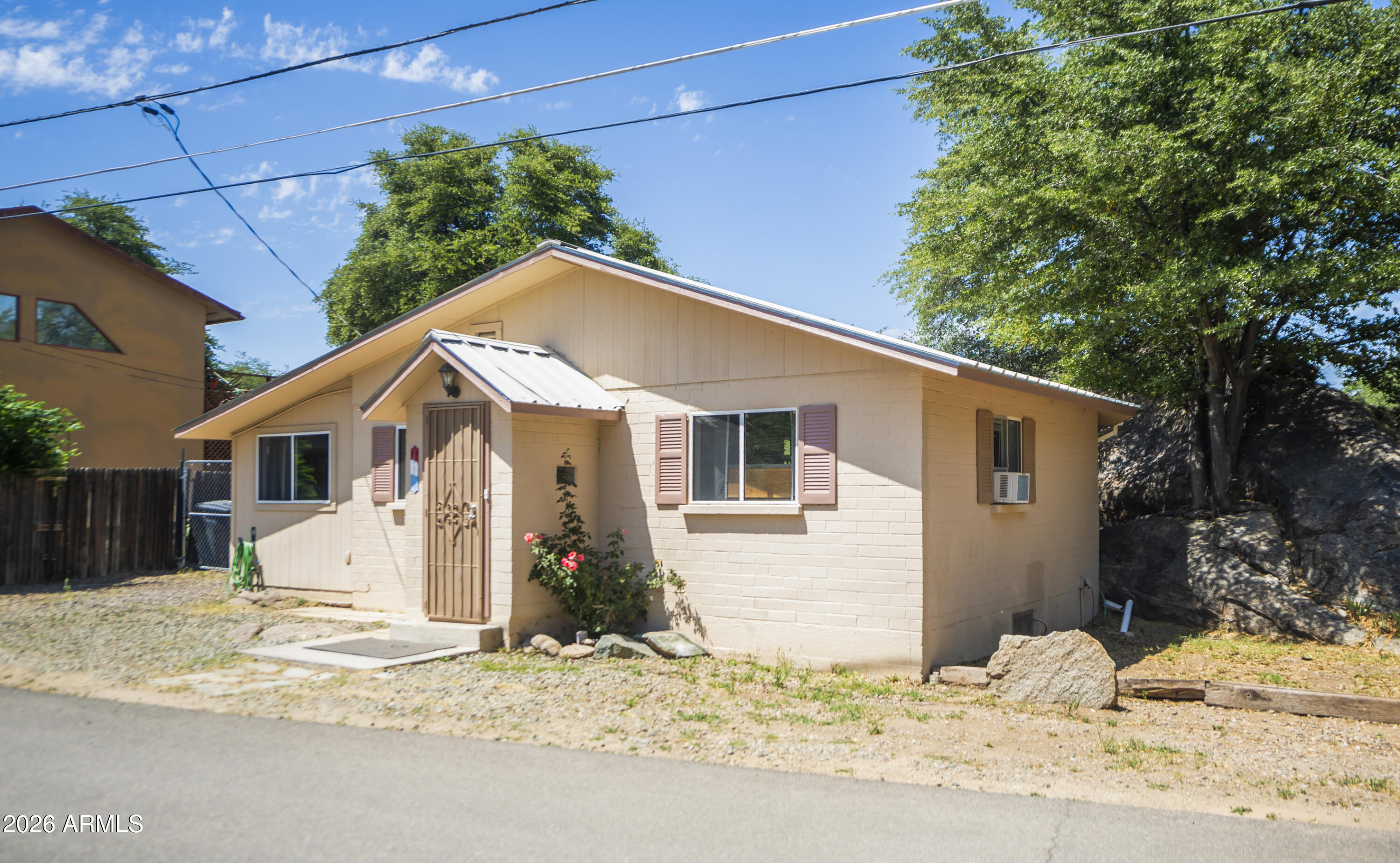YARNELL HEIGHTS - Residential