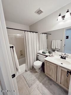 HAMPTON COURTS AT THE RACQUET CLUB - Residential Lease