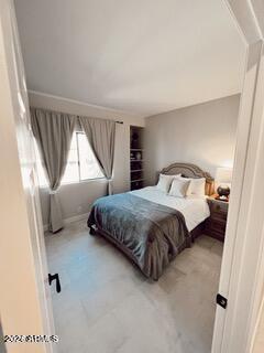 HAMPTON COURTS AT THE RACQUET CLUB - Residential Lease