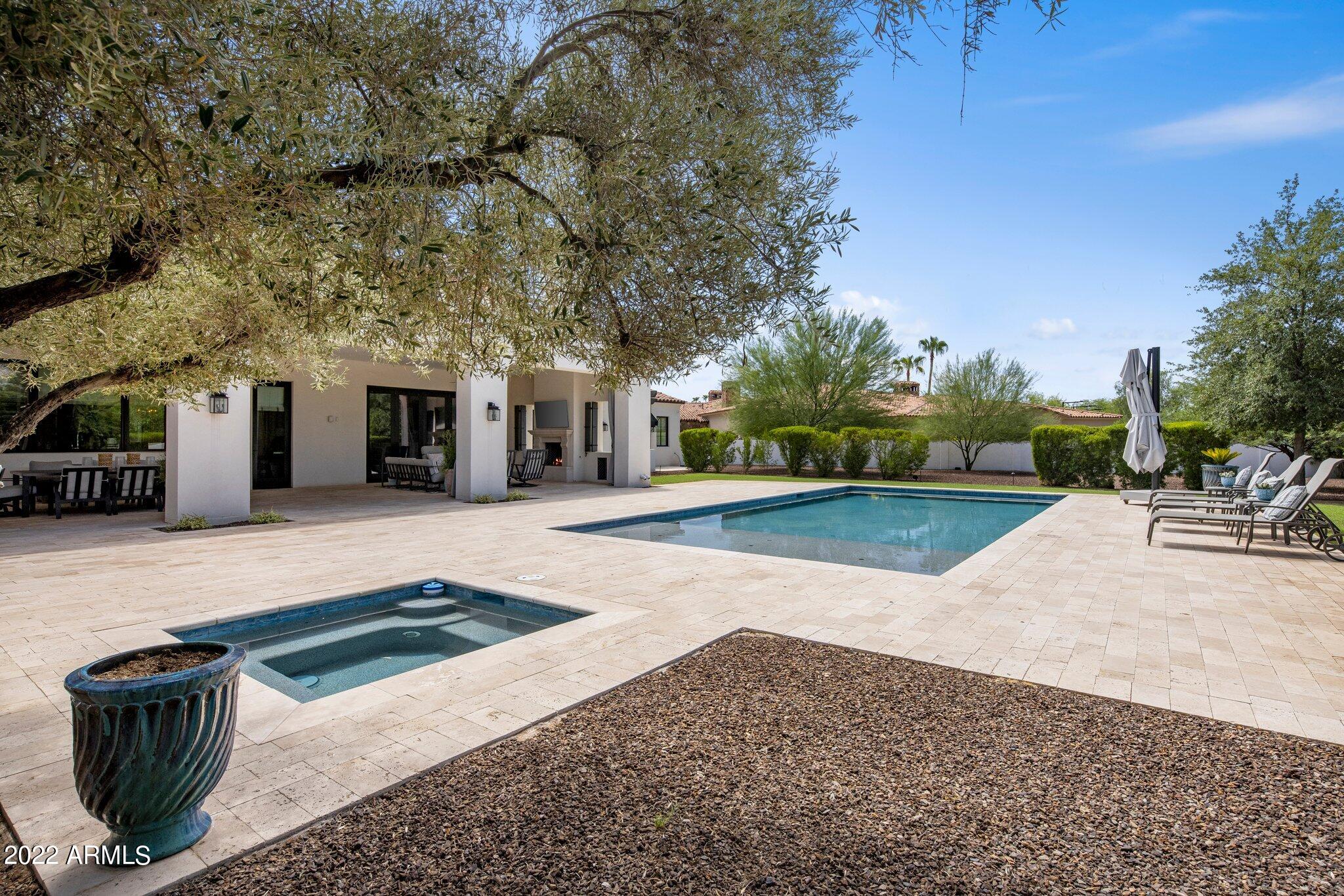 Equestrian Manor - Residential