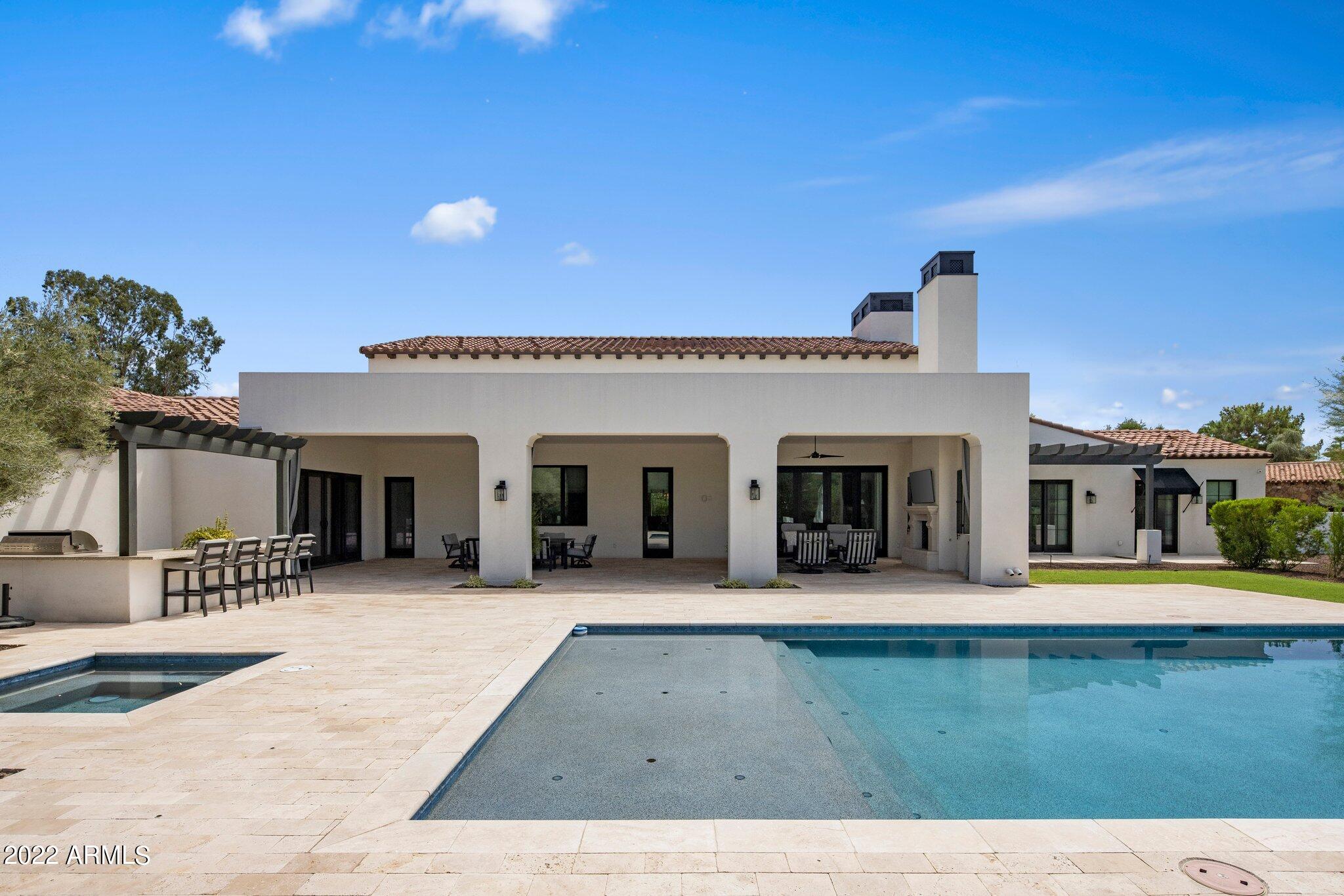 Equestrian Manor - Residential