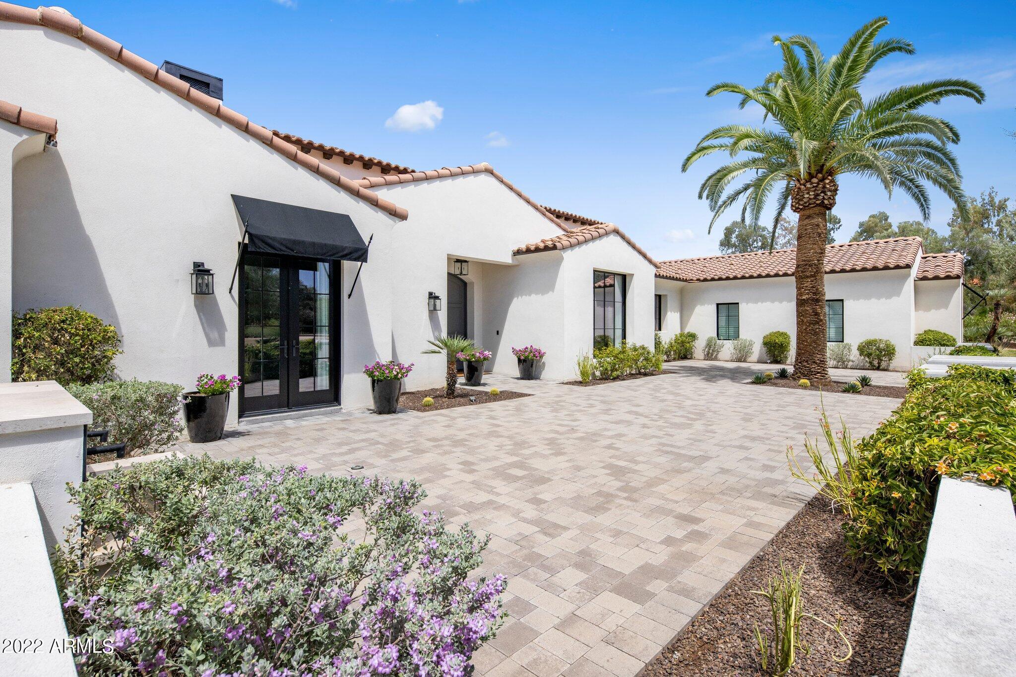Equestrian Manor - Residential