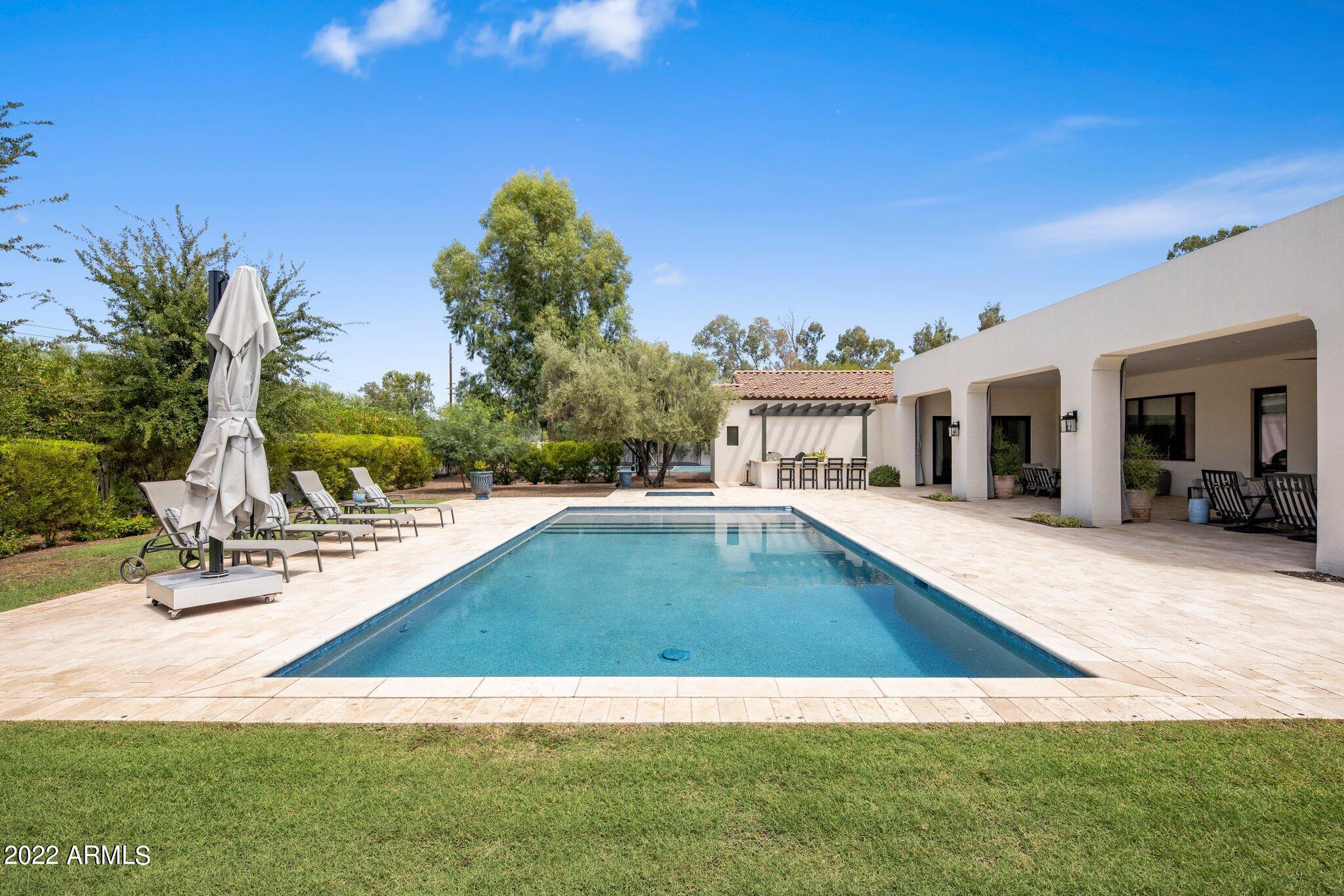 Equestrian Manor - Residential