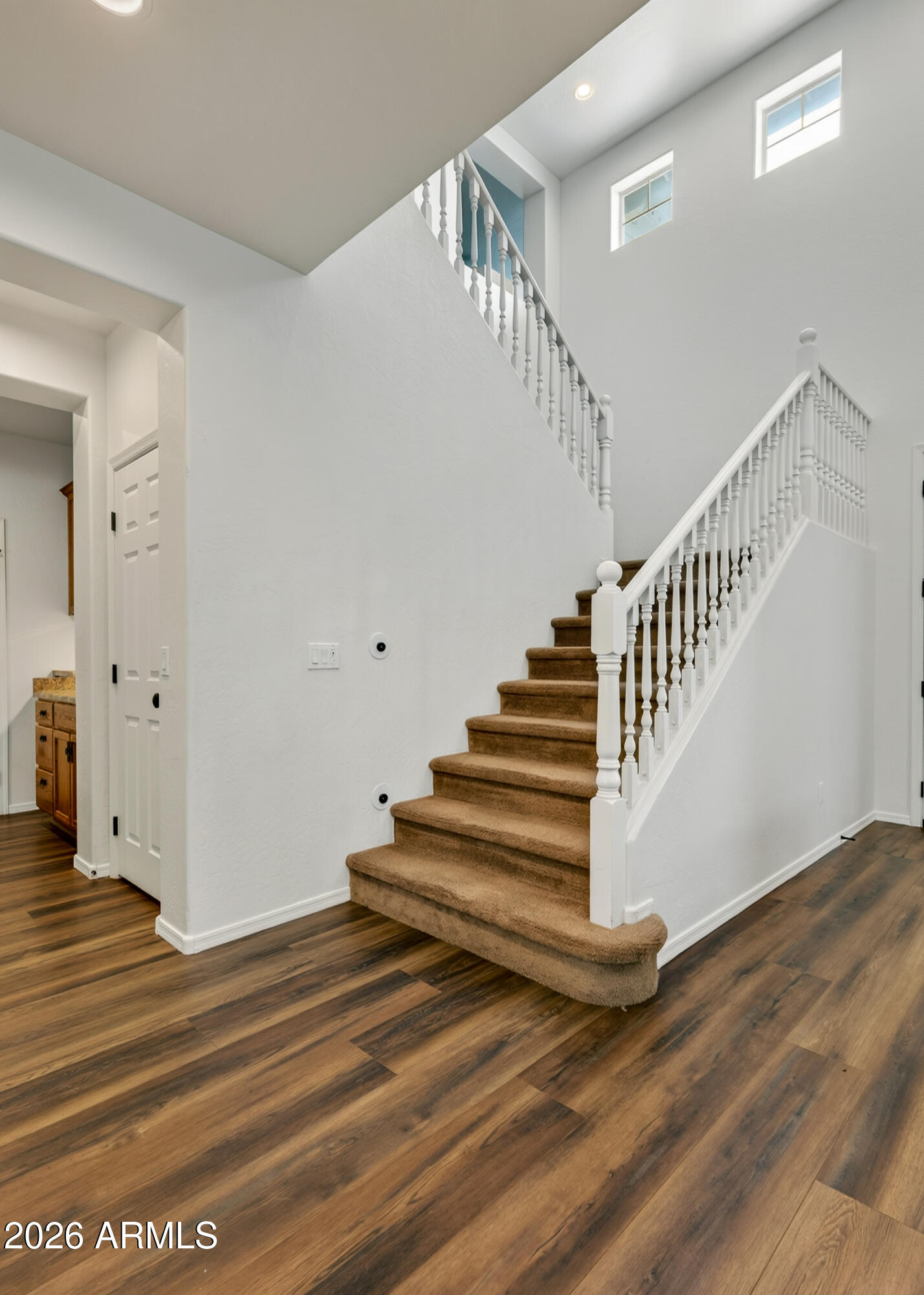 MOUNTAIN GATE - Residential