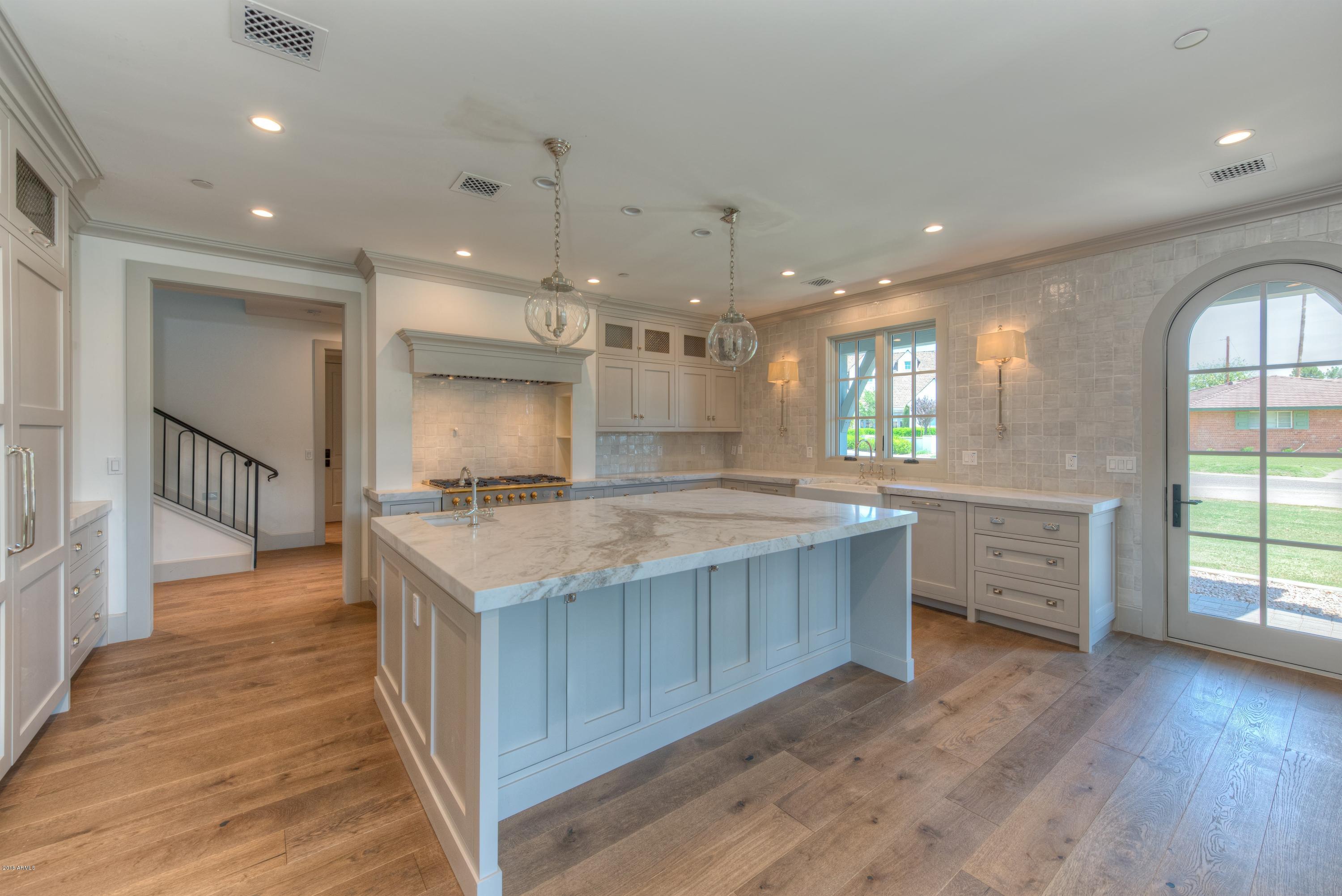 DEL RAY ESTATES - Residential