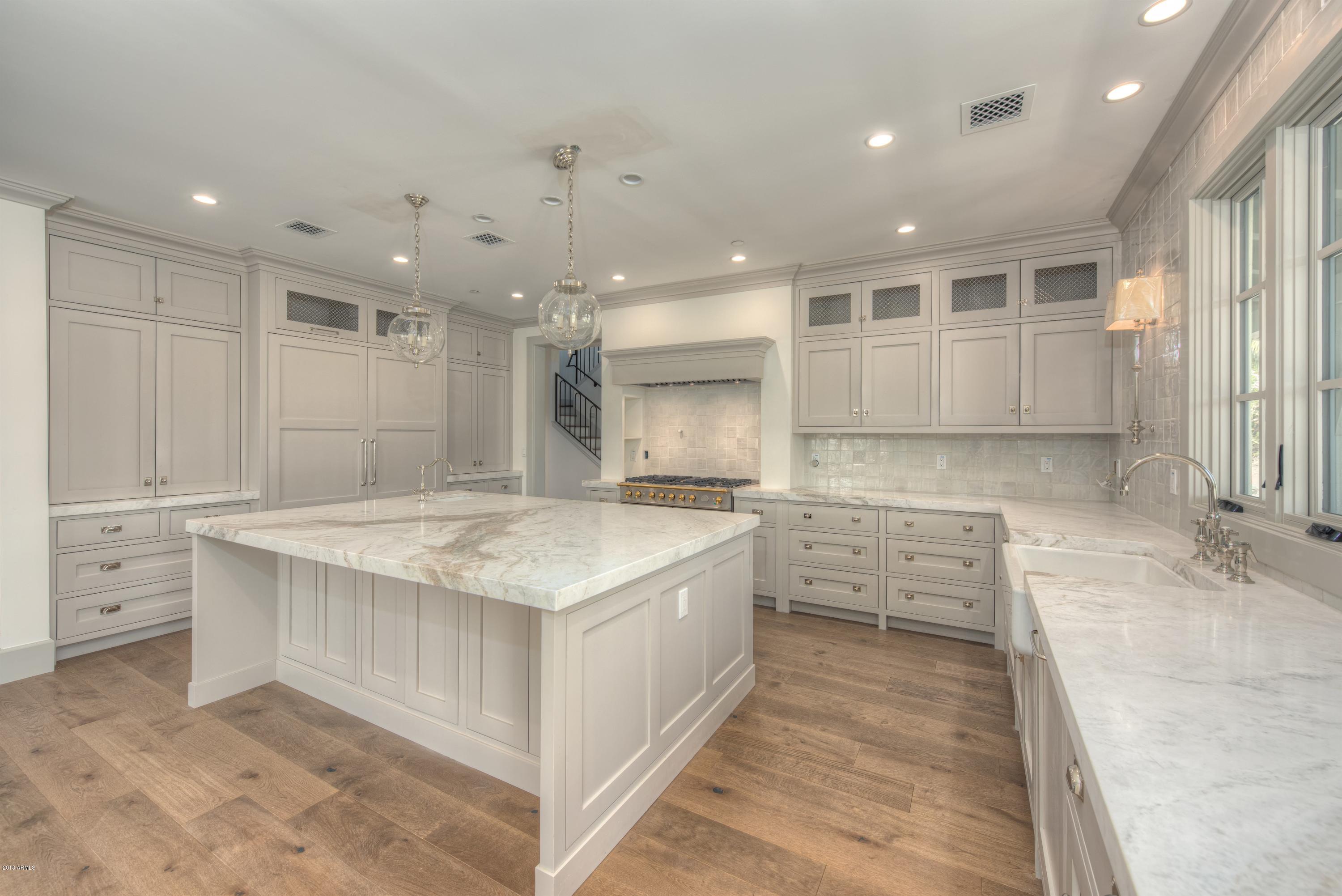DEL RAY ESTATES - Residential
