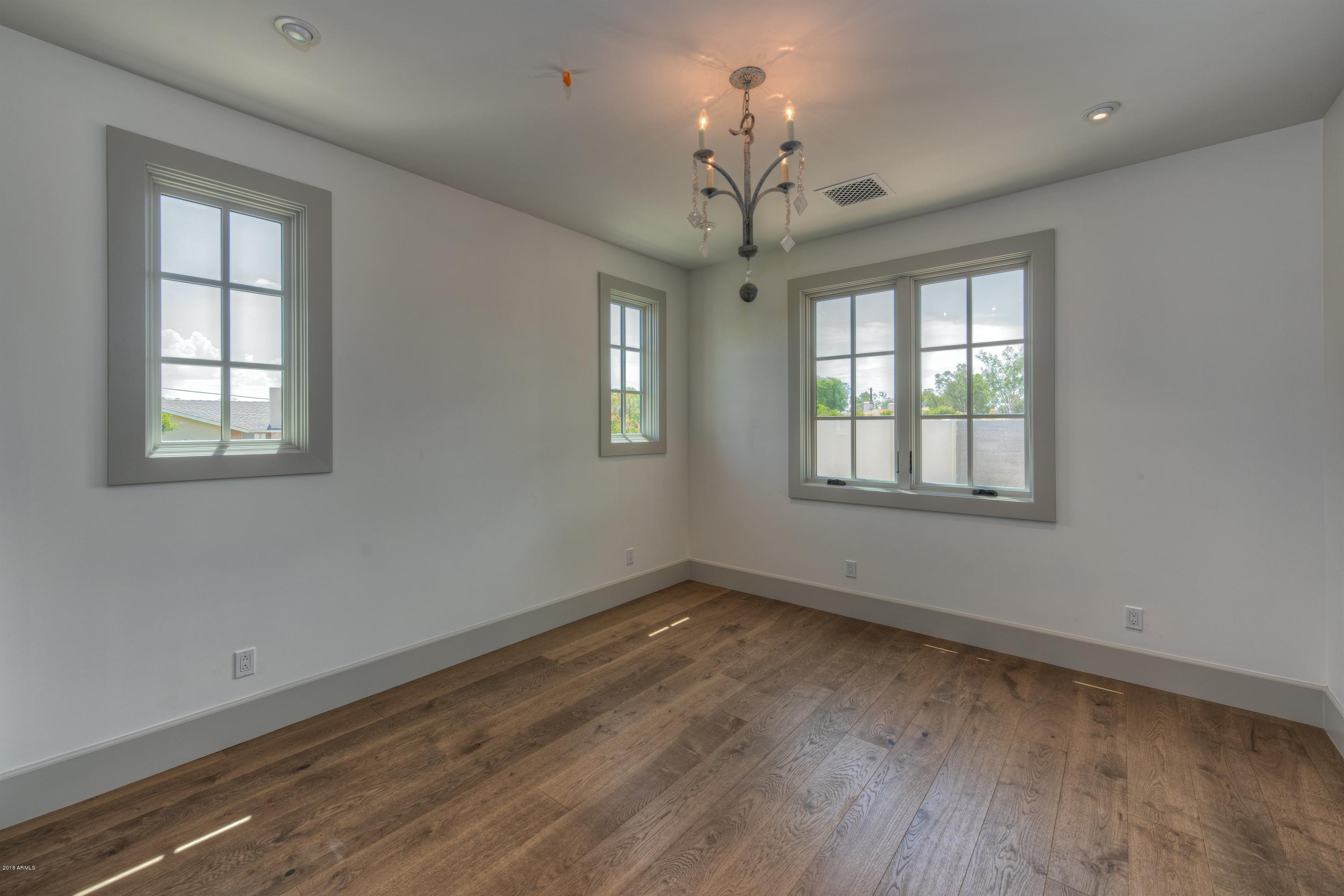 DEL RAY ESTATES - Residential