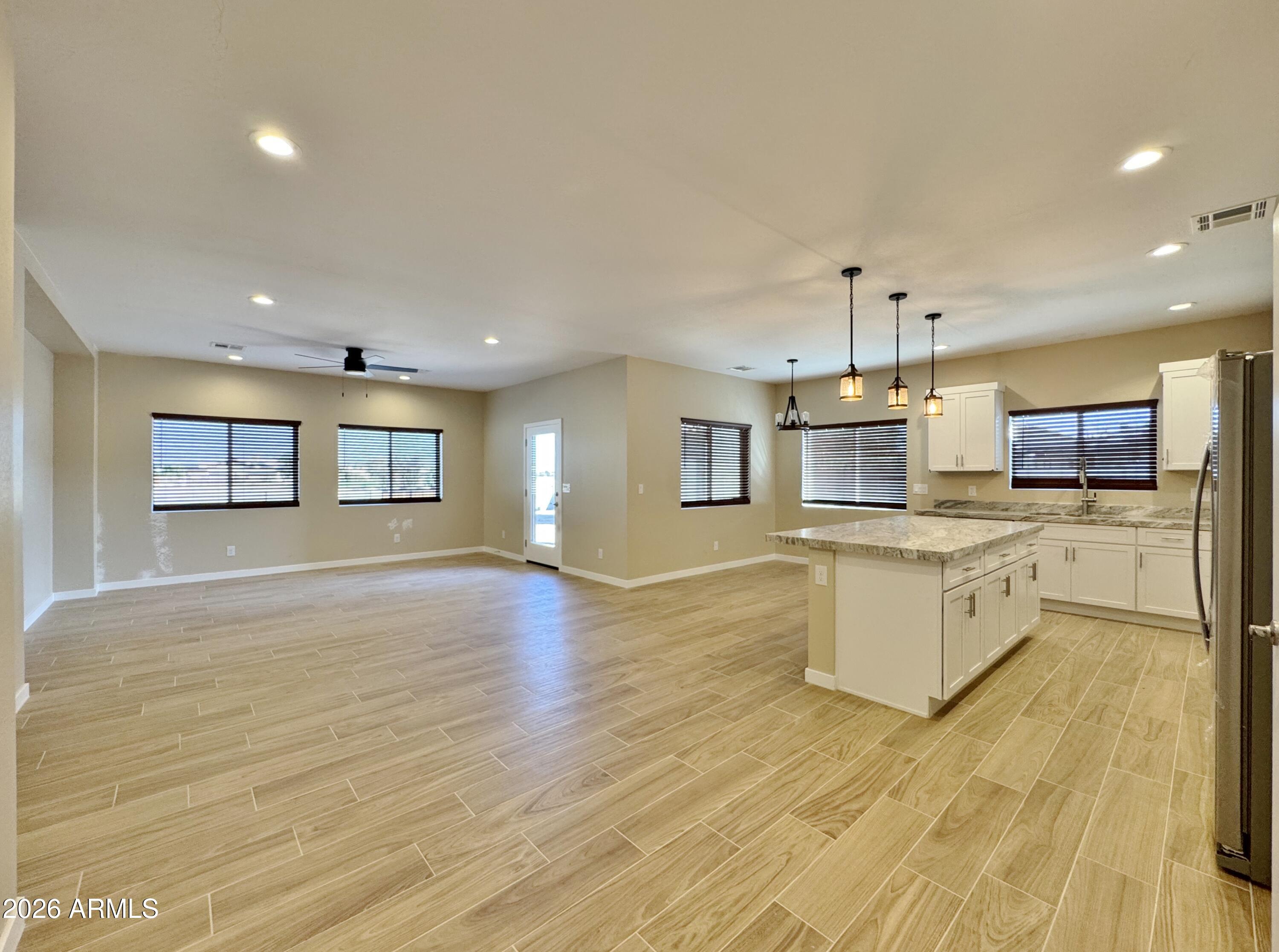 ARIZONA CITY UNIT THREE - Residential