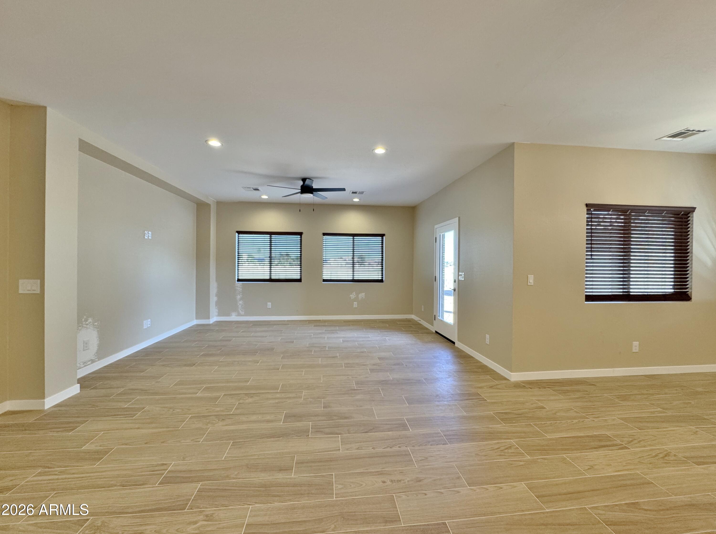 ARIZONA CITY UNIT THREE - Residential
