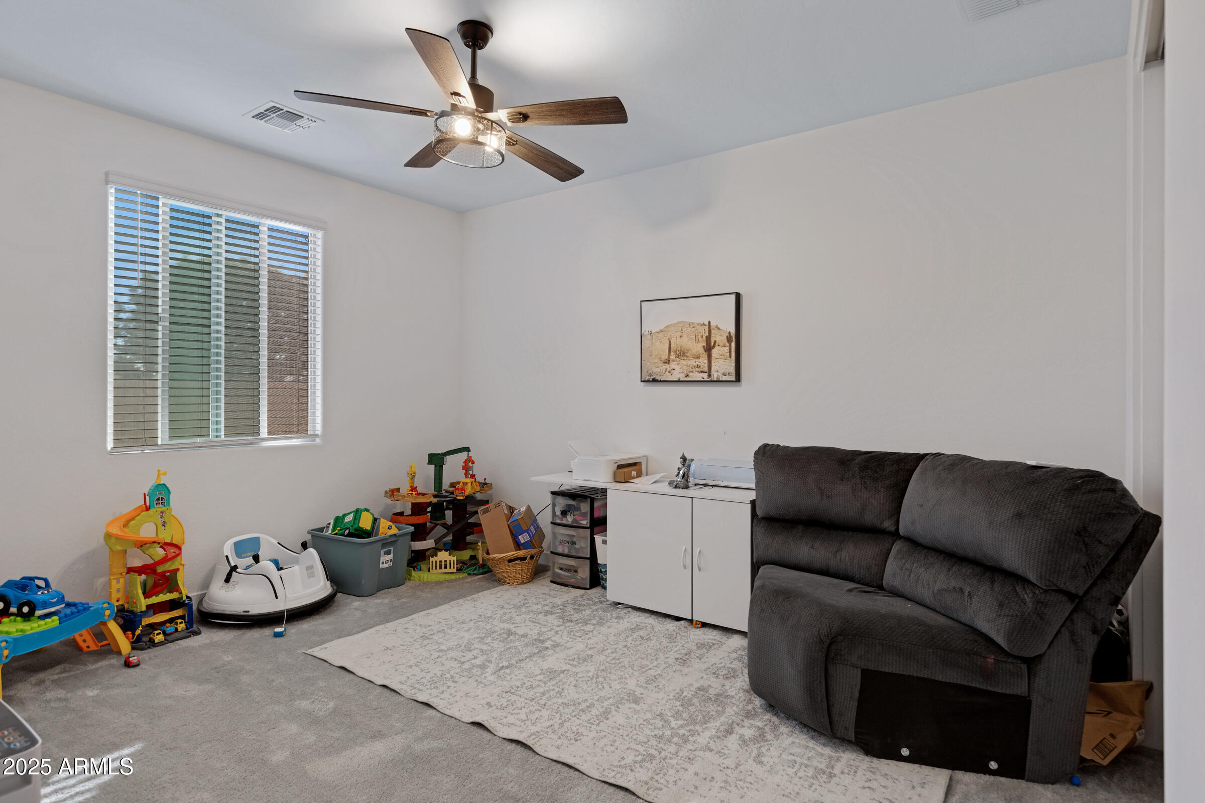 CRESTFIELD MANOR AT ARIZONA FARMS VILLAGE PAR 1 - Residential