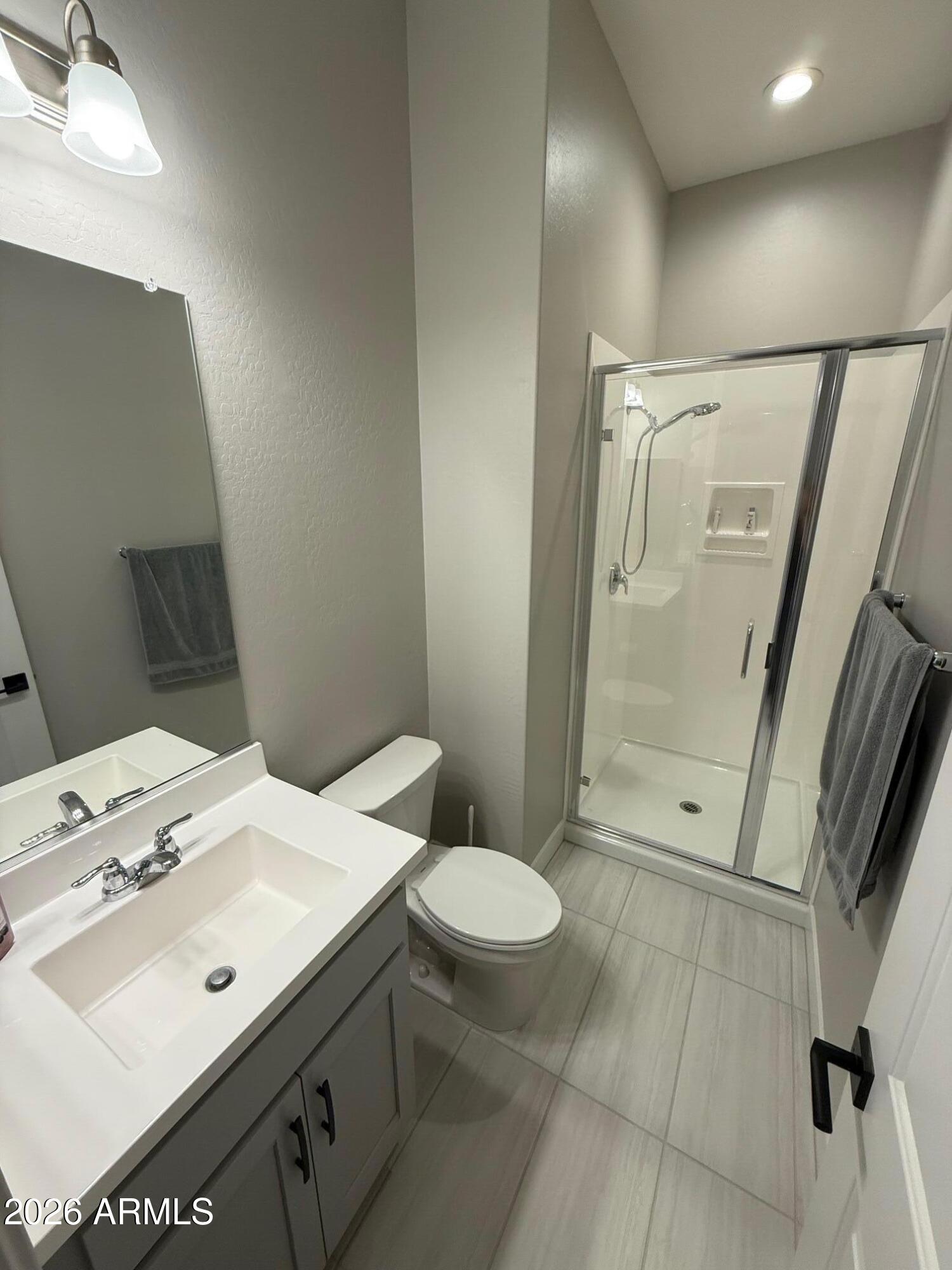 FULTON HOMES BARNEY FARMS PHASE 1B - Residential Lease