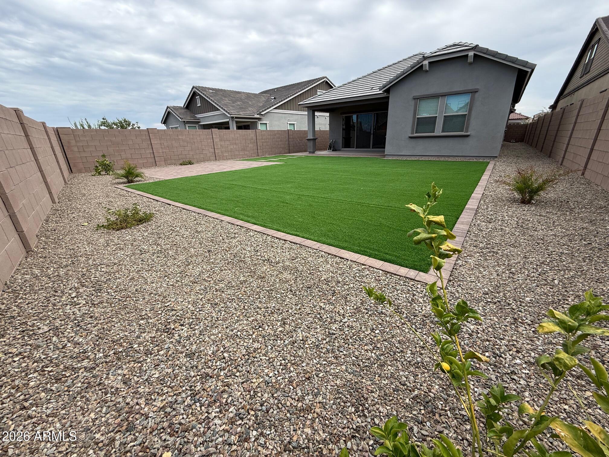 FULTON HOMES BARNEY FARMS PHASE 1B - Residential Lease