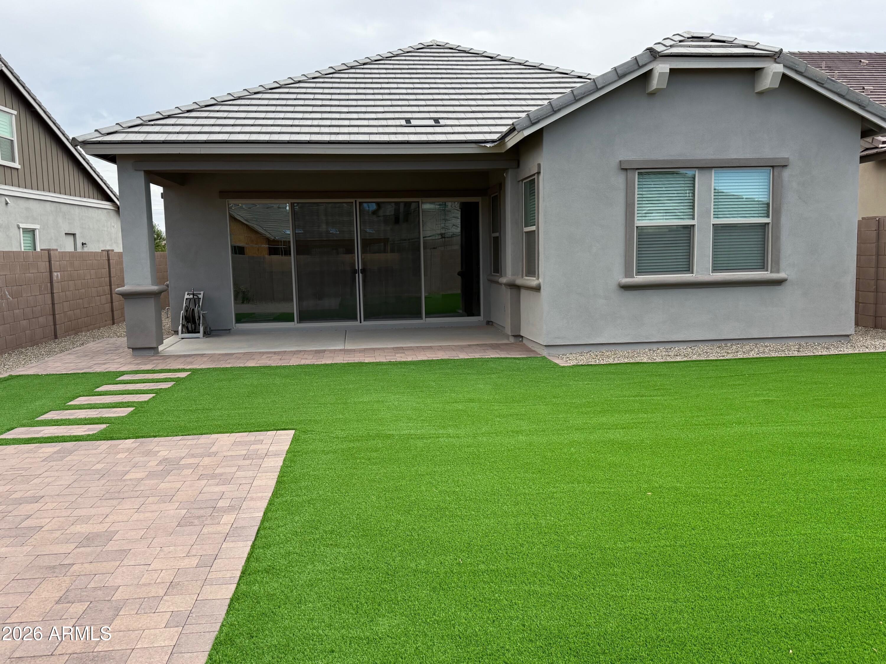 FULTON HOMES BARNEY FARMS PHASE 1B - Residential Lease