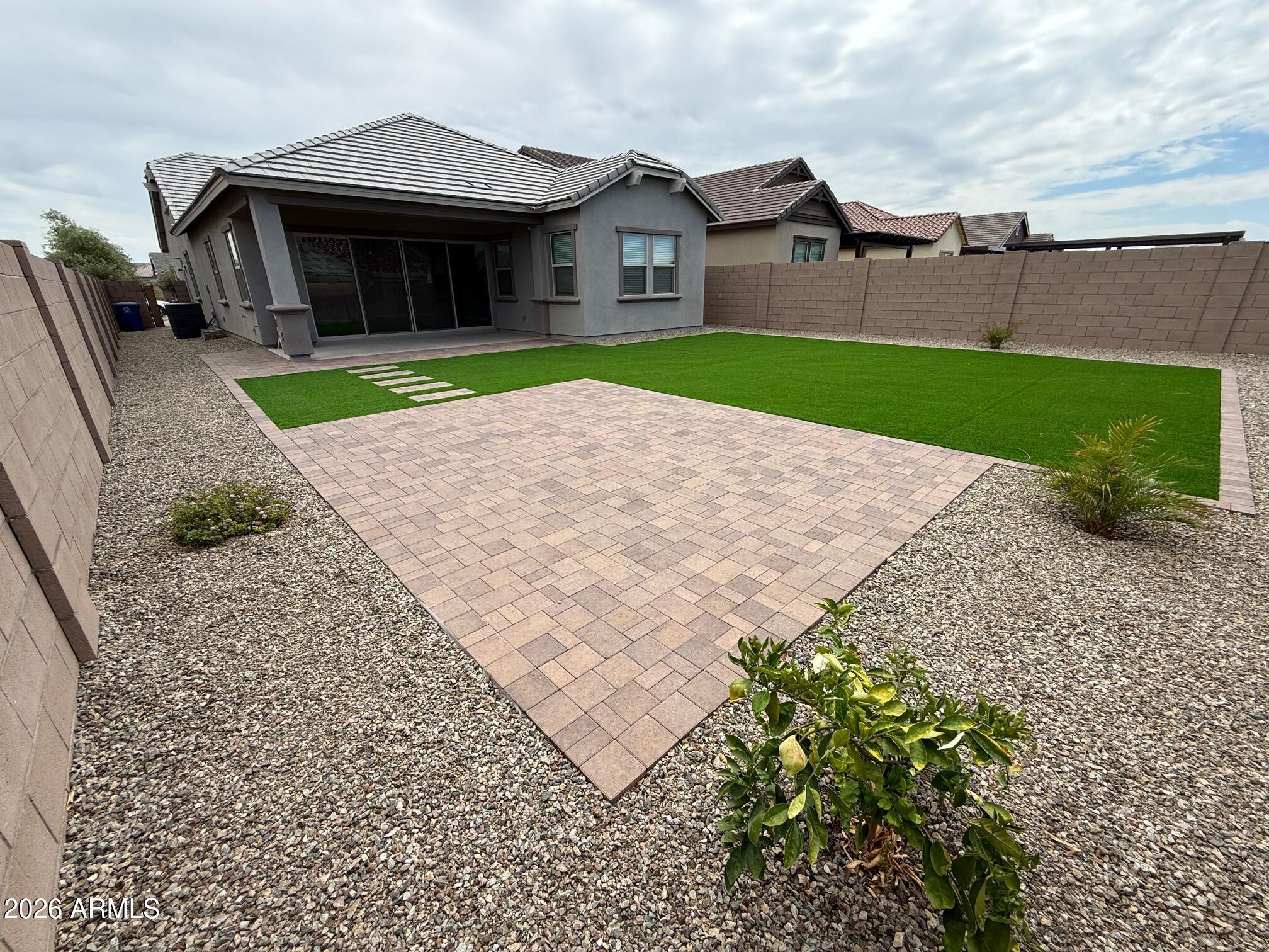 FULTON HOMES BARNEY FARMS PHASE 1B - Residential Lease