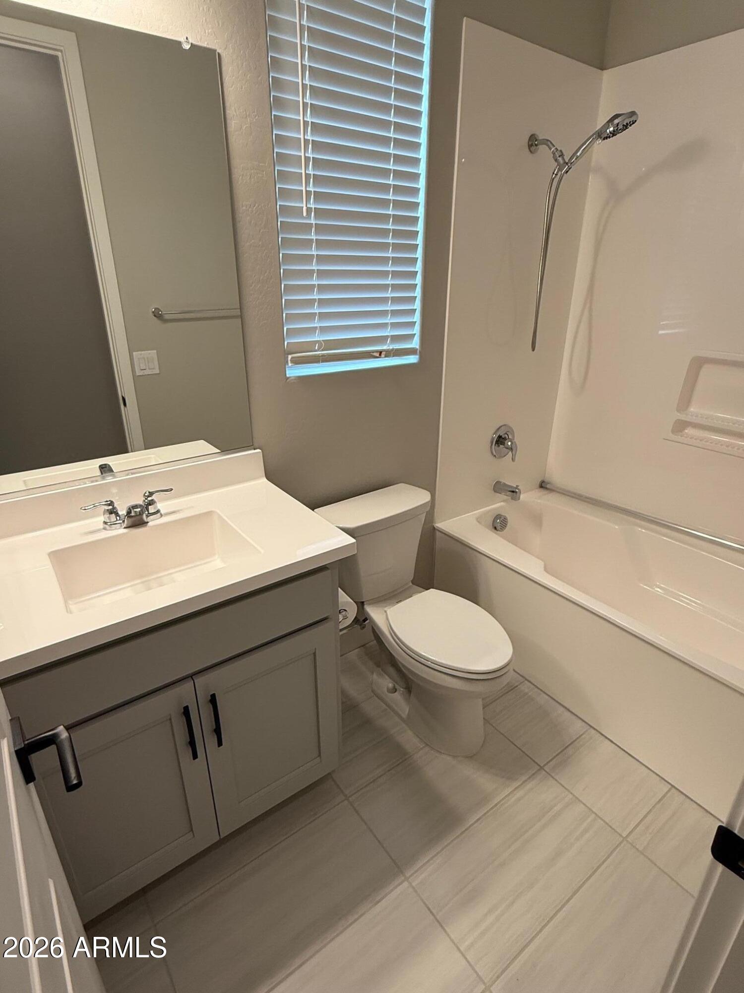FULTON HOMES BARNEY FARMS PHASE 1B - Residential Lease