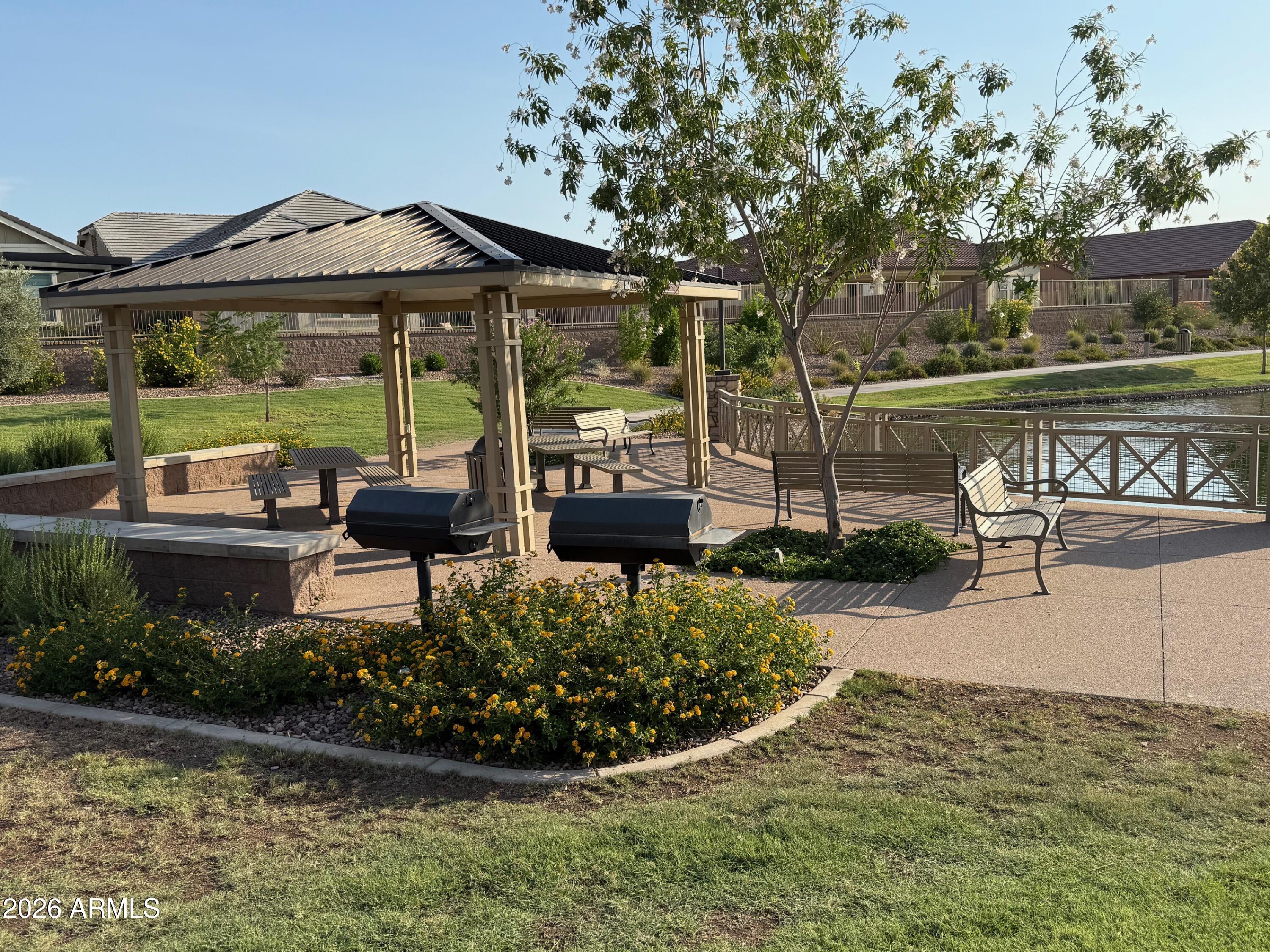 FULTON HOMES BARNEY FARMS PHASE 1B - Residential Lease