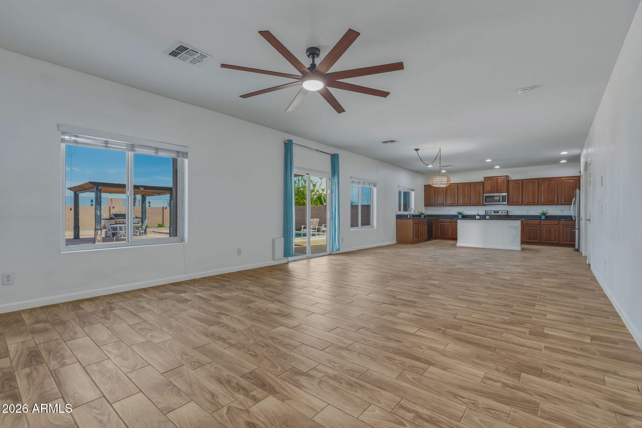 RIO CROSSING - Residential