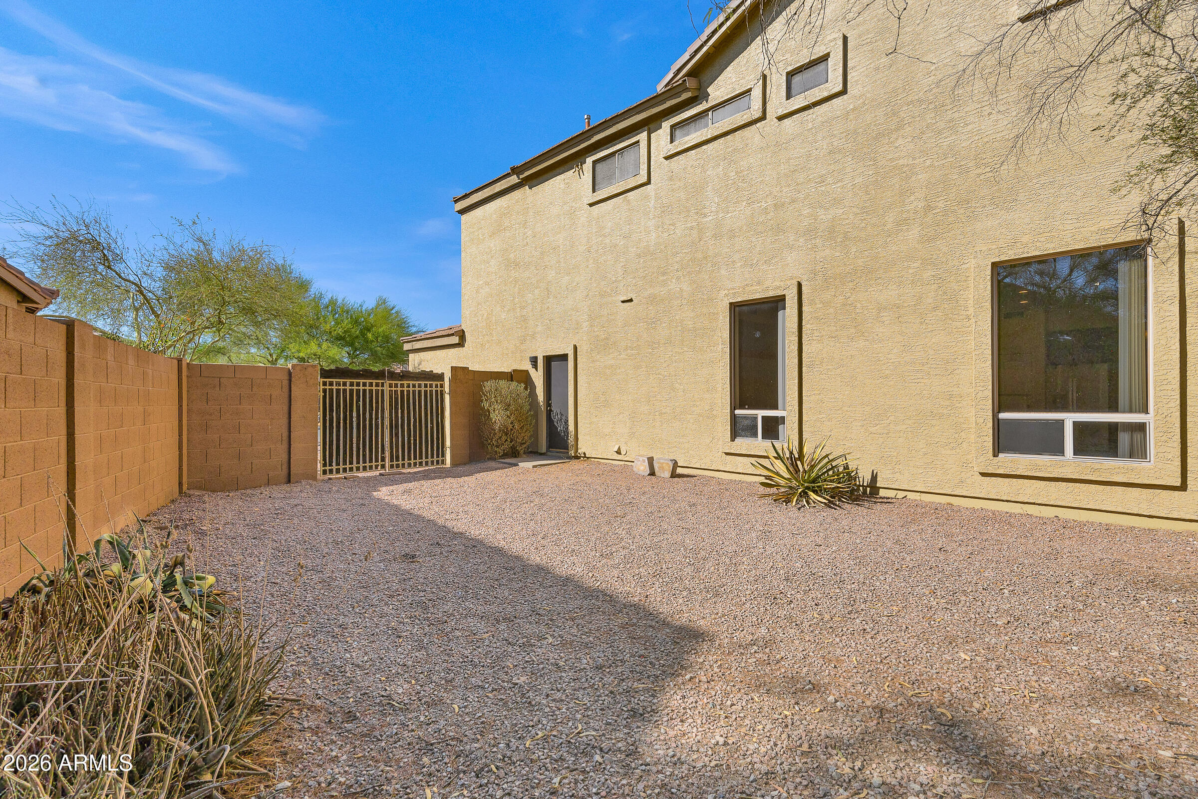 IRONWOOD PASS UNIT 2 AT LAS SENDAS - Residential Lease
