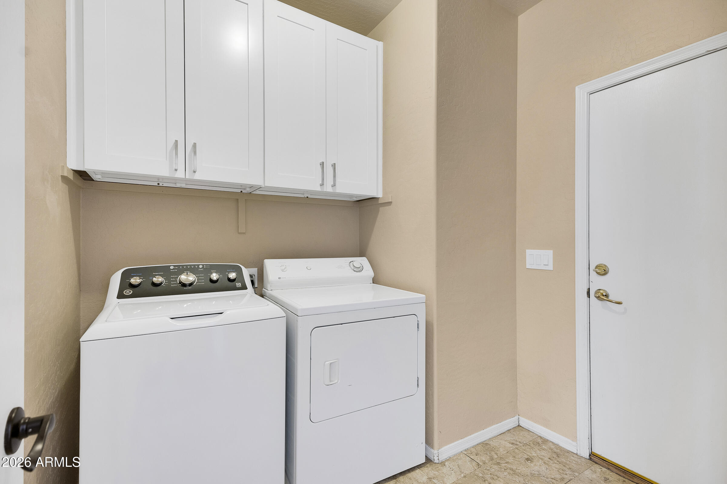 IRONWOOD PASS UNIT 2 AT LAS SENDAS - Residential Lease