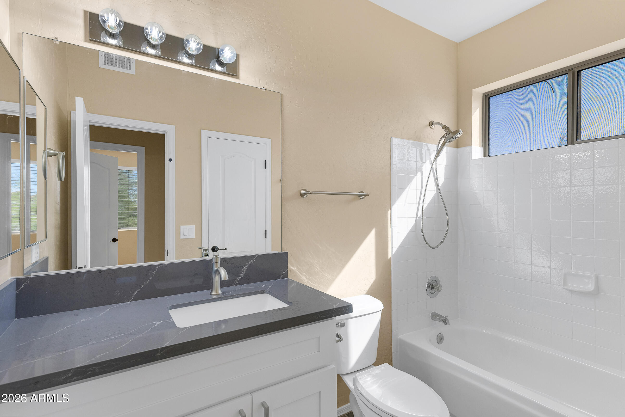 IRONWOOD PASS UNIT 2 AT LAS SENDAS - Residential Lease