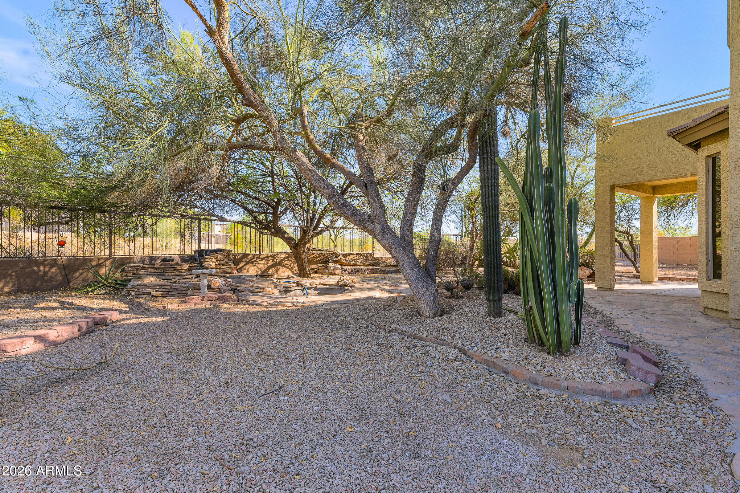 IRONWOOD PASS UNIT 2 AT LAS SENDAS - Residential Lease