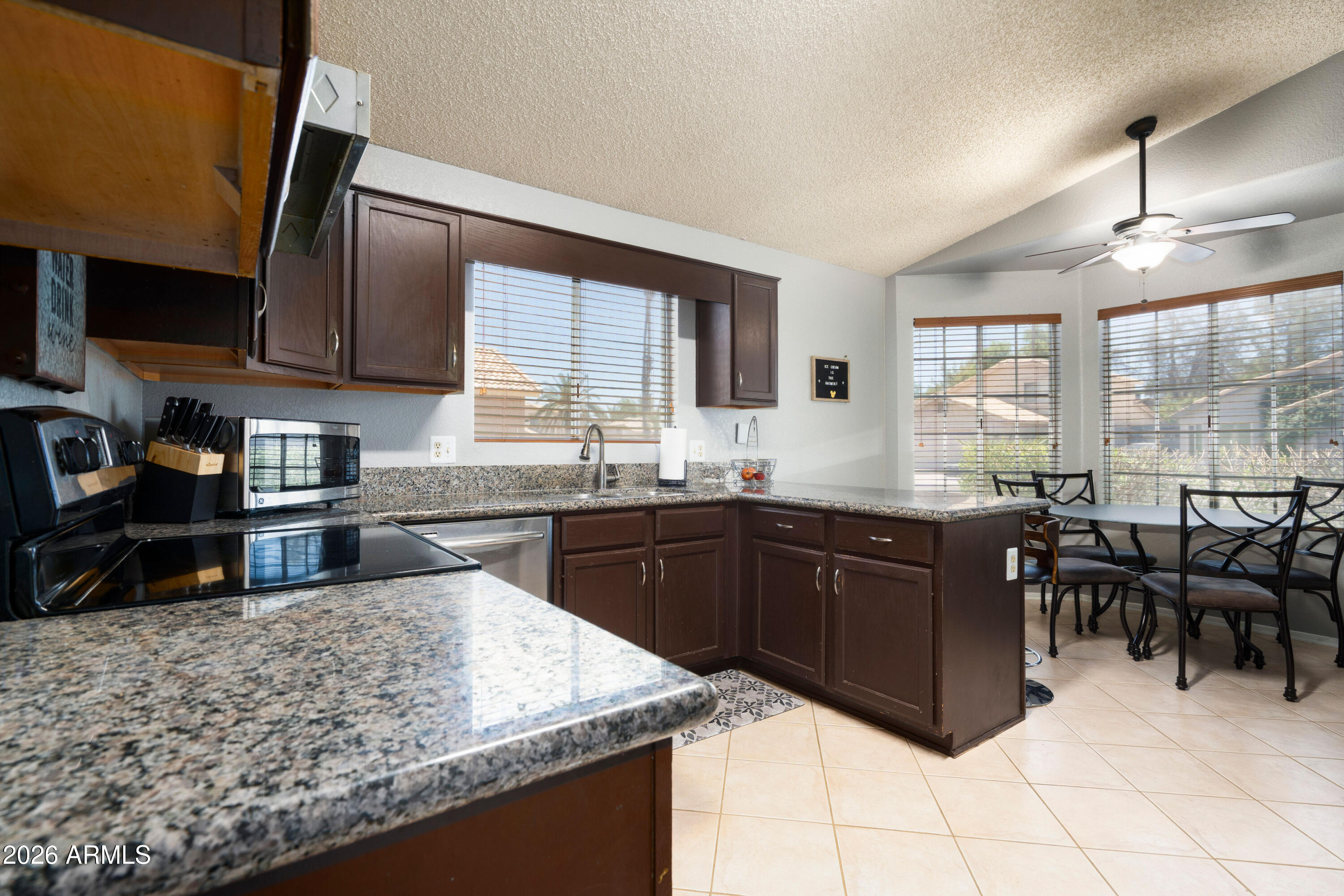 PARQUE VILLAGE NORTH - Residential