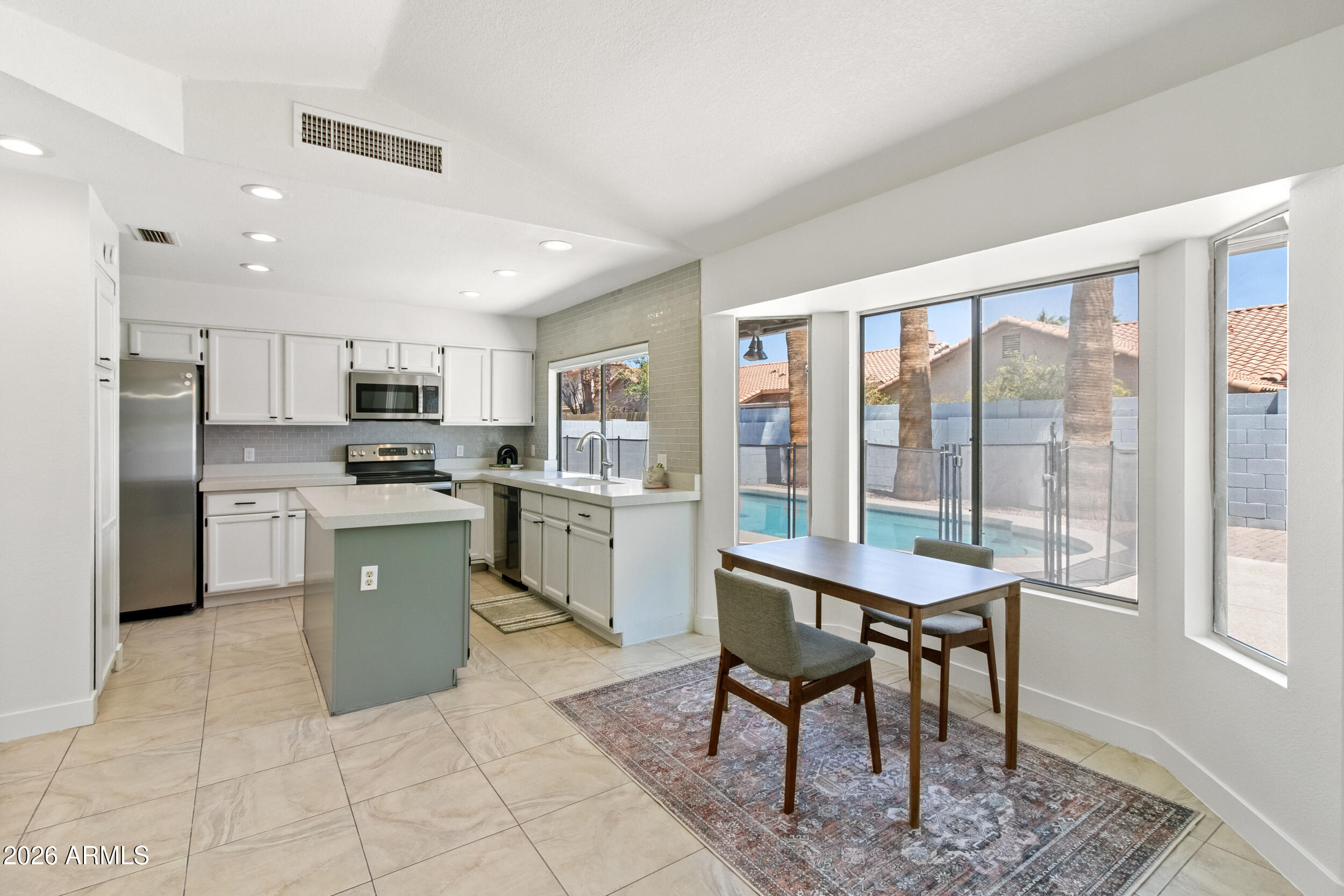STRAWBERRY POINT 3 - Residential