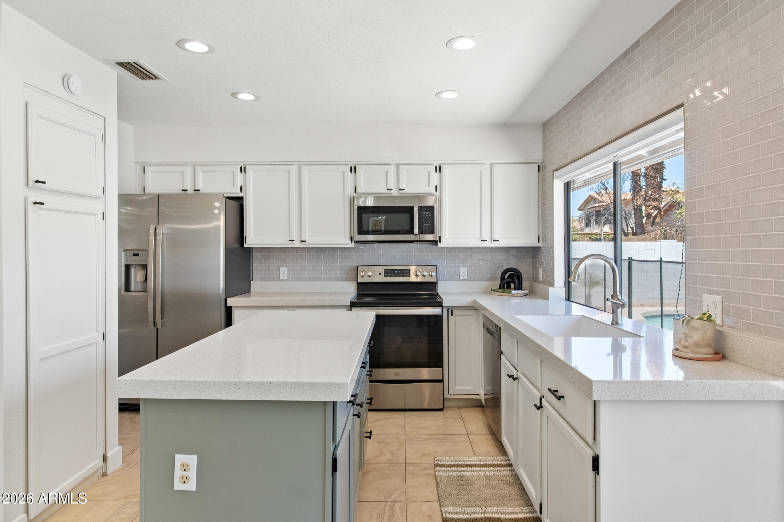 STRAWBERRY POINT 3 - Residential