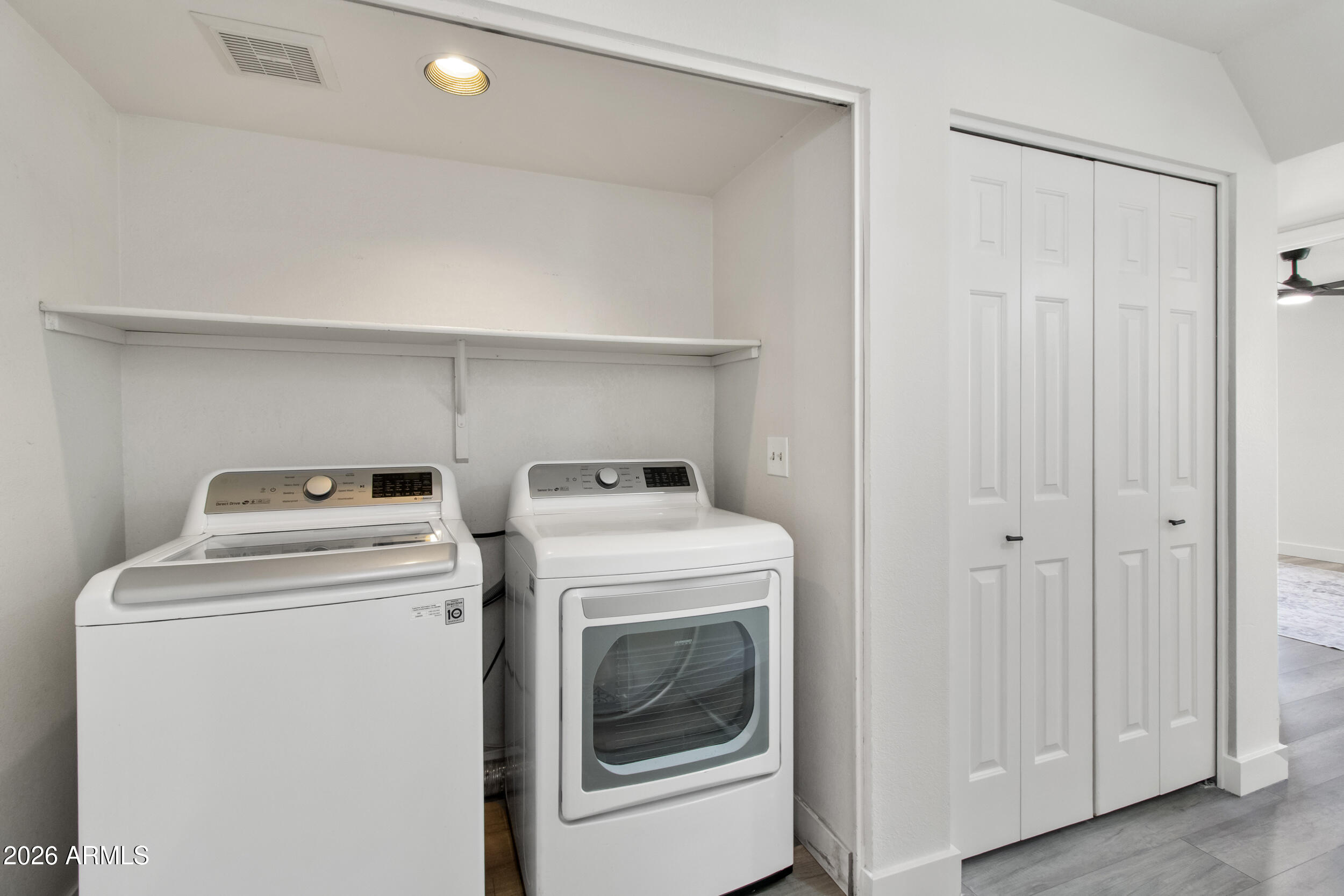 STRAWBERRY POINT 3 - Residential
